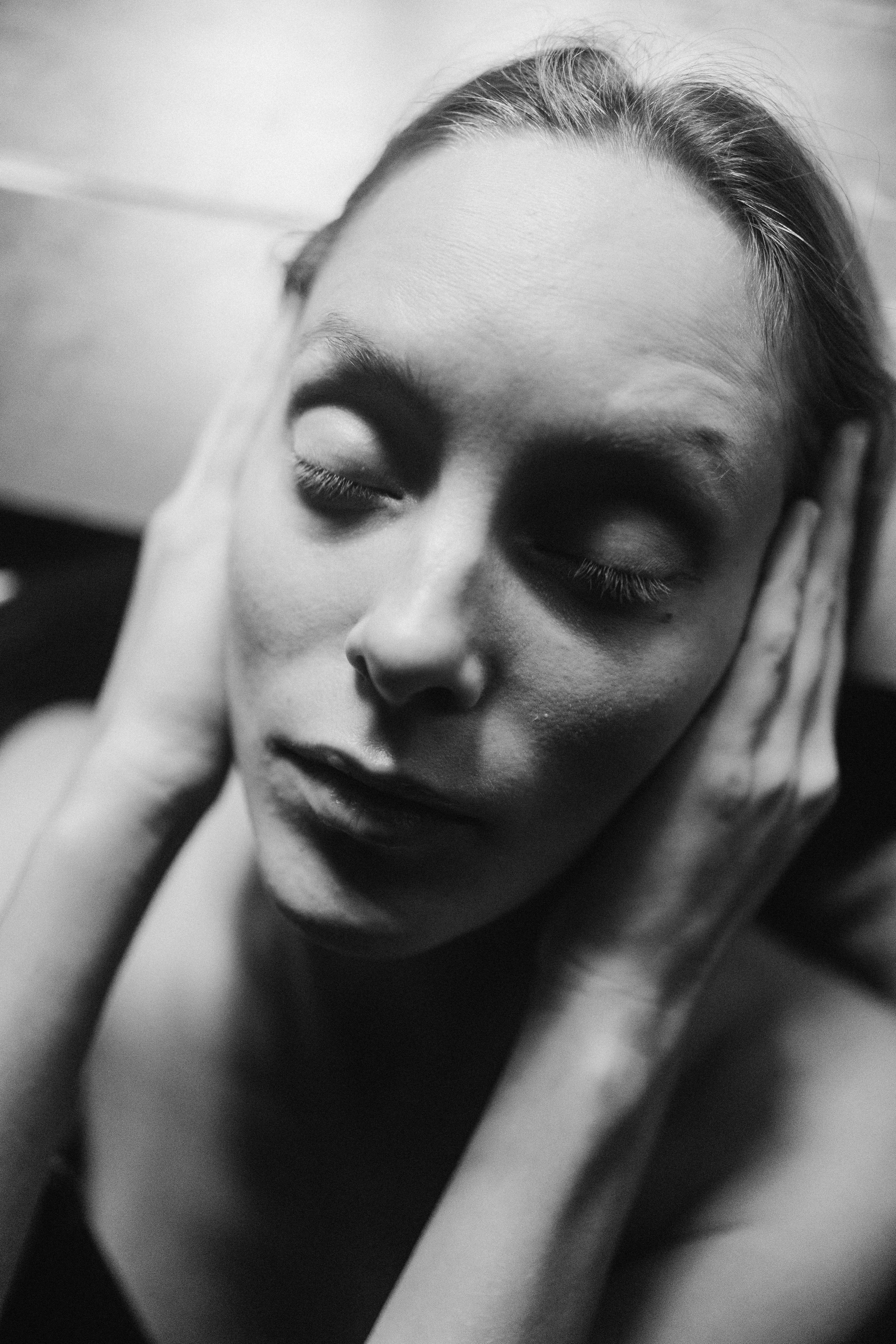 Portraits. Maria Nomad