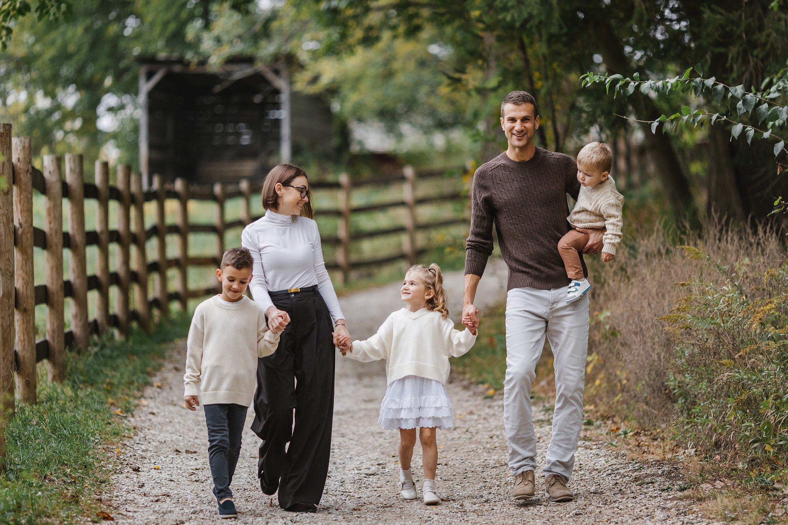 10.18.25 Family Photoshoot. Wedding family event photographer in Chicago Nick Yushevich