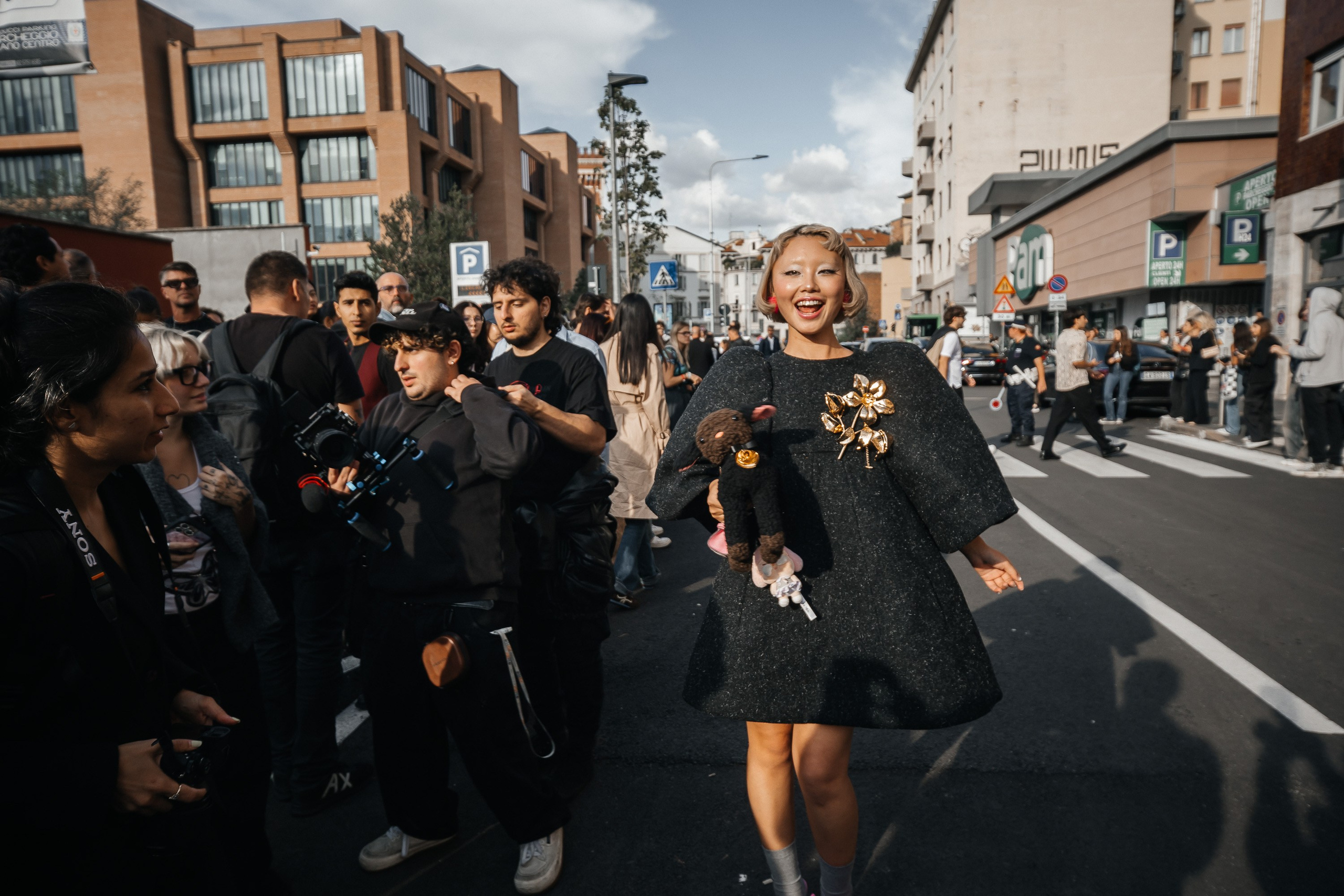 Prada ● Moschino. Valokuvaaja Lahti, Helsinki Elena Salonen