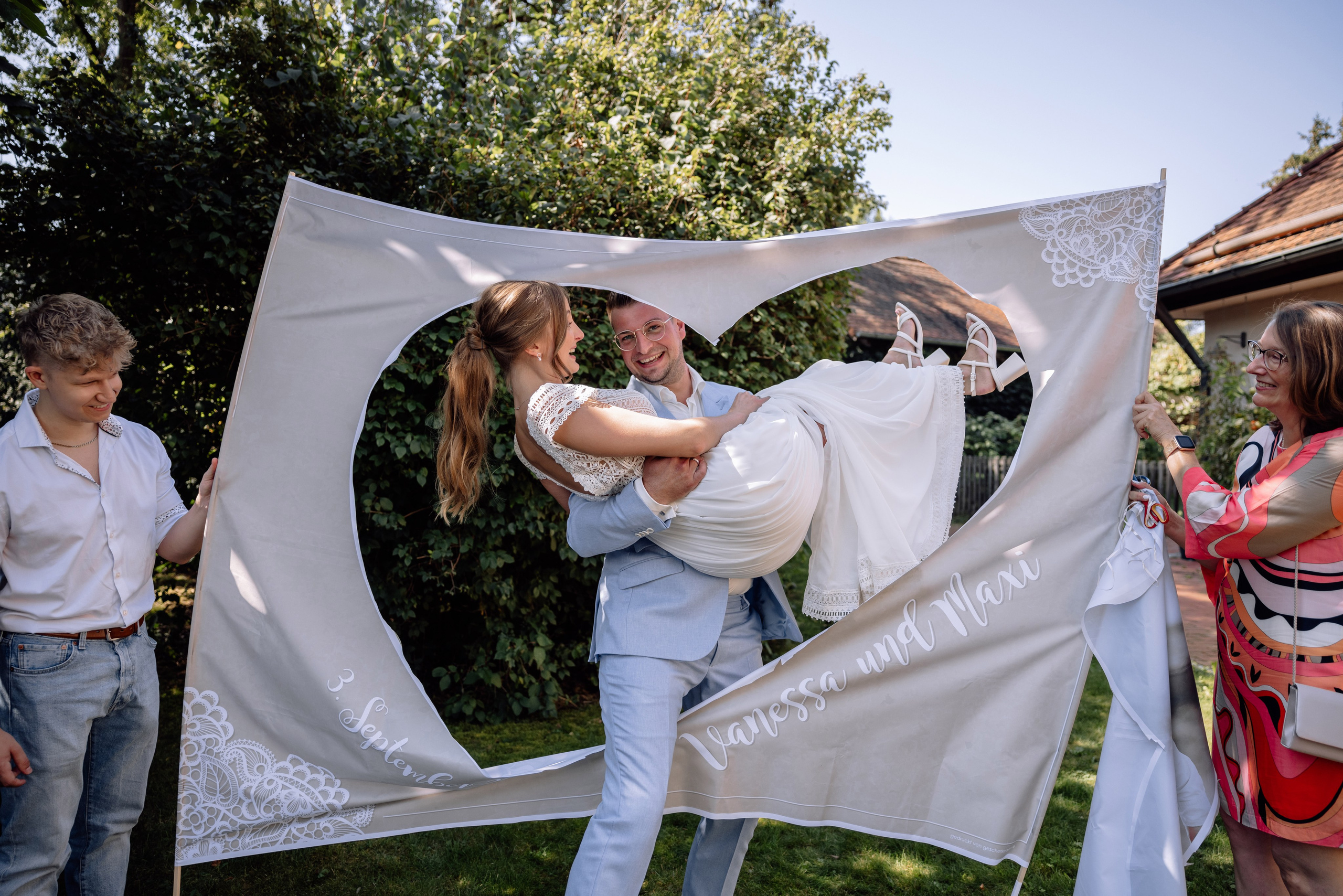 Gilching: Vanessa und Maxi. Hochzeitsfotograf München Taufe Familienfotograf Tanja Mauke