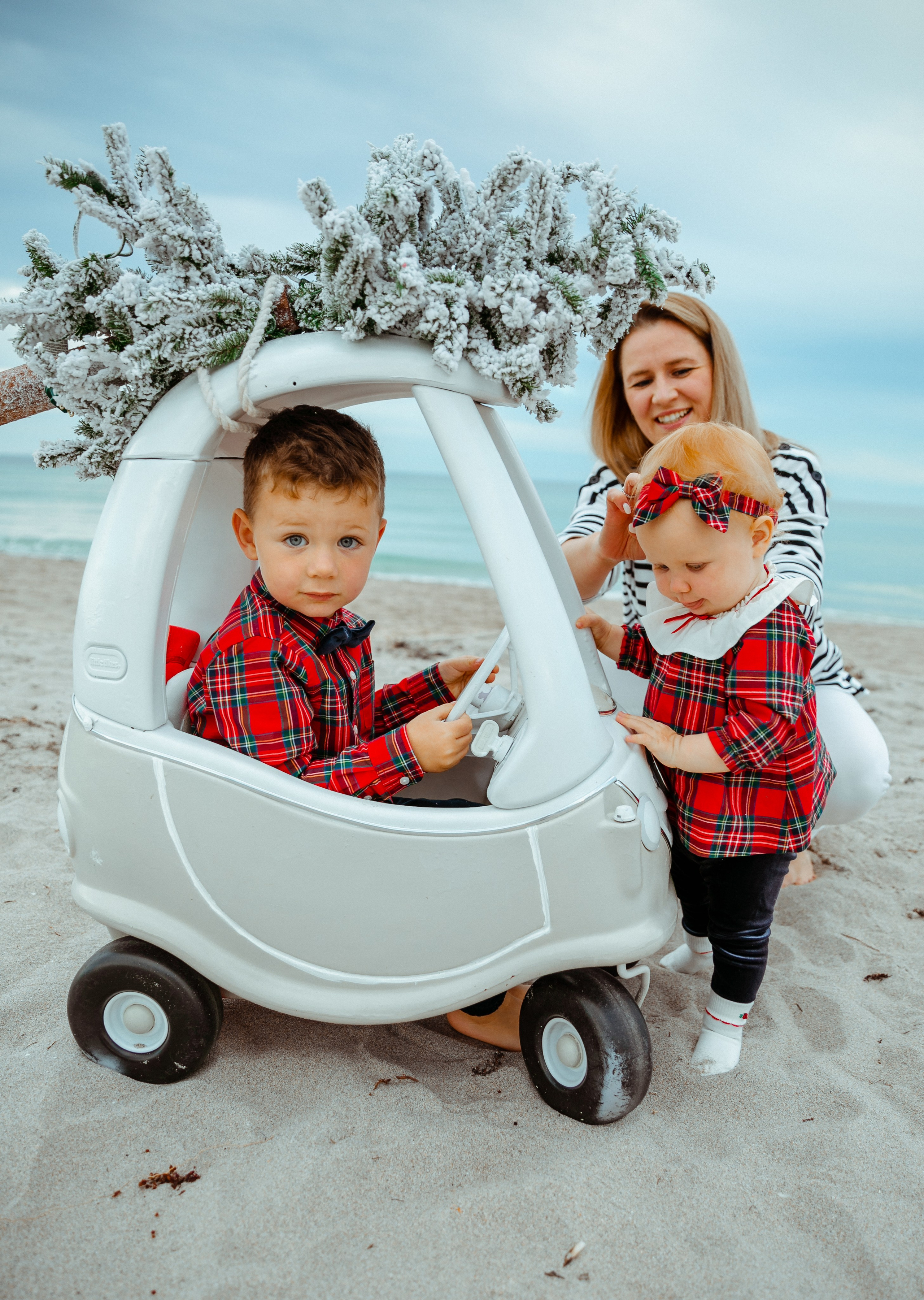 Christmas photoshoot. Photographer in Miami, Family photographer, Event, Wedding