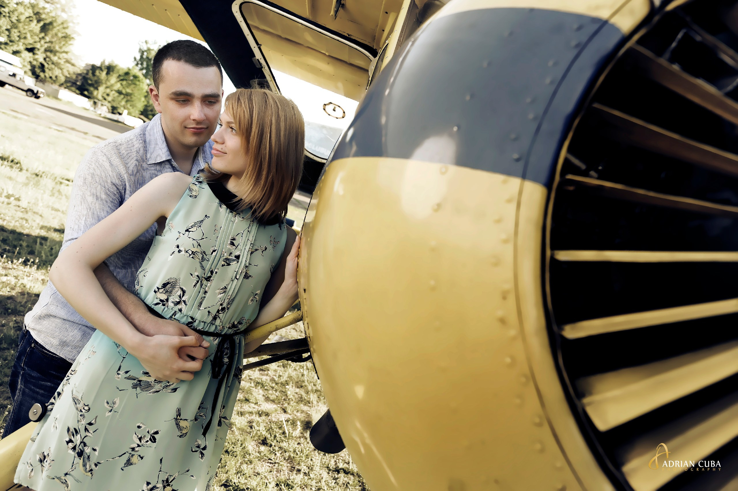 Sedinta foto Save the Date Iasi | Fotografie de logodna realizata de Adrian Cuba