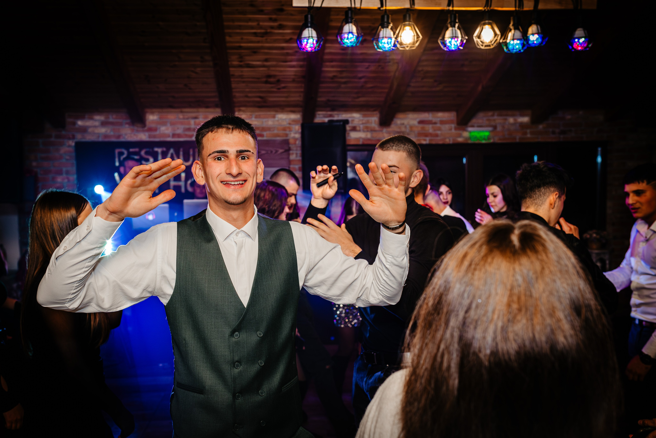 Majorat Mitel. Ionut Brehuescu — Fotograf