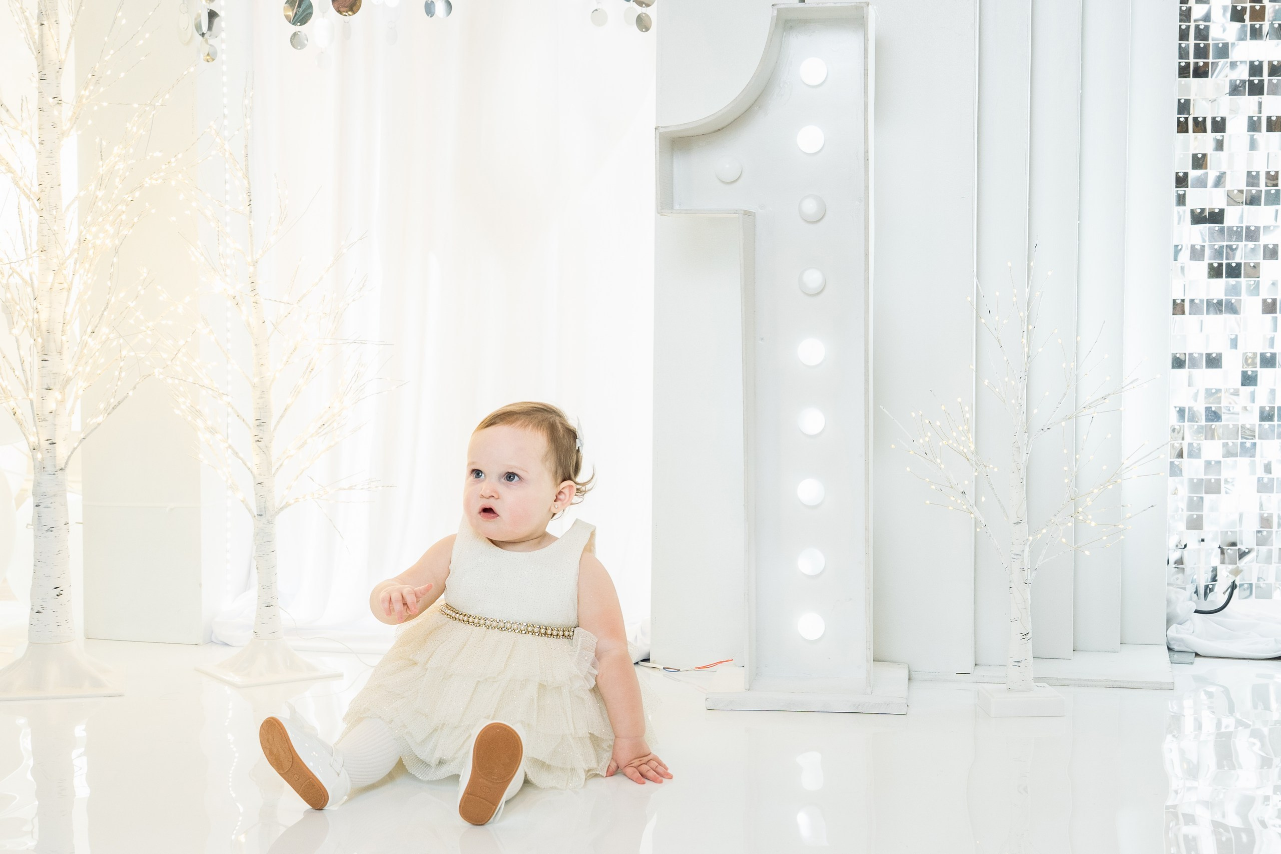 Mia’s birthday. Alisa Tant — Family and newborn photographer Bucks County, Montgomery county, Philadelphia, NJ