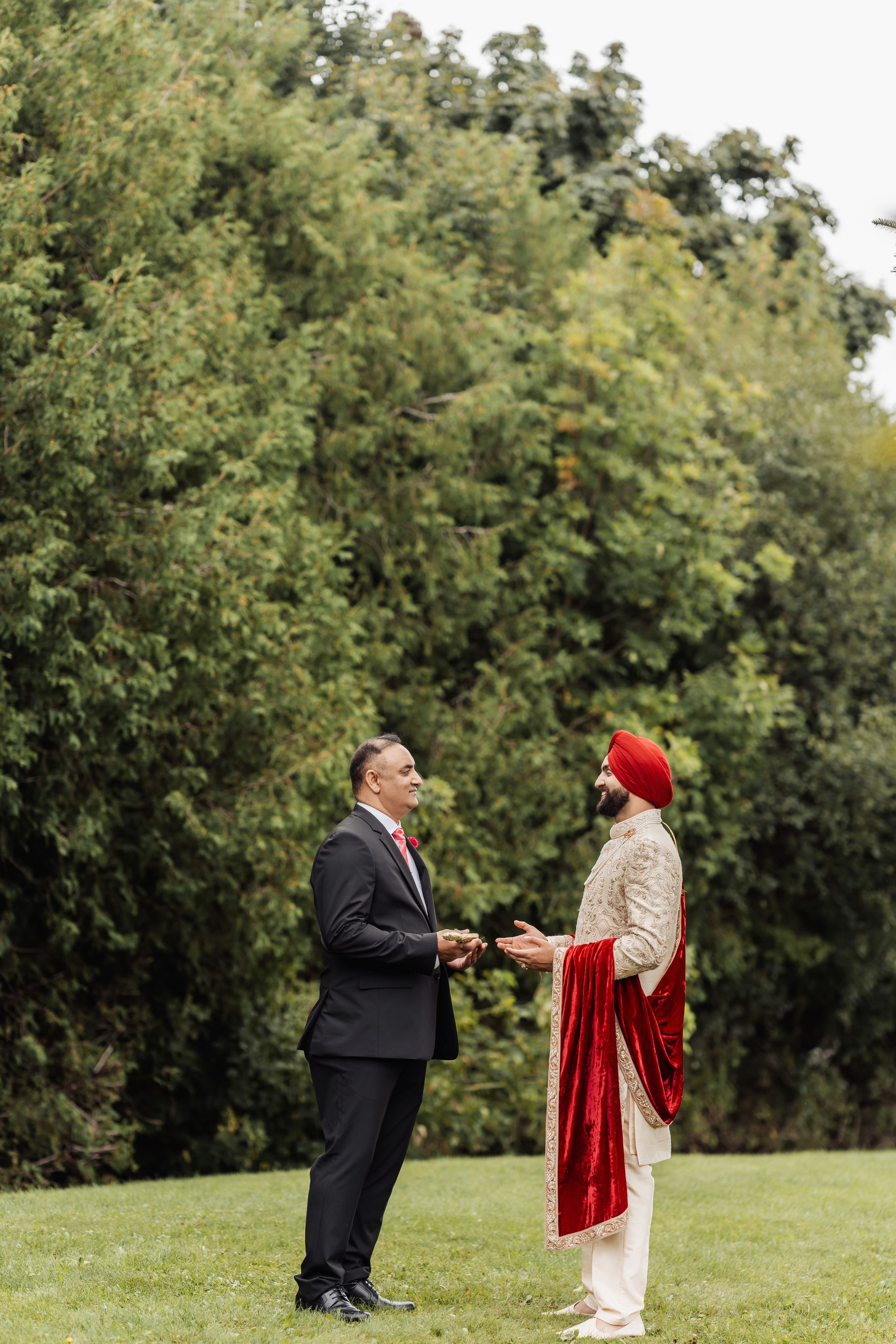 CJ & Jasmine. Wedding Photographer & Cinematographer studios