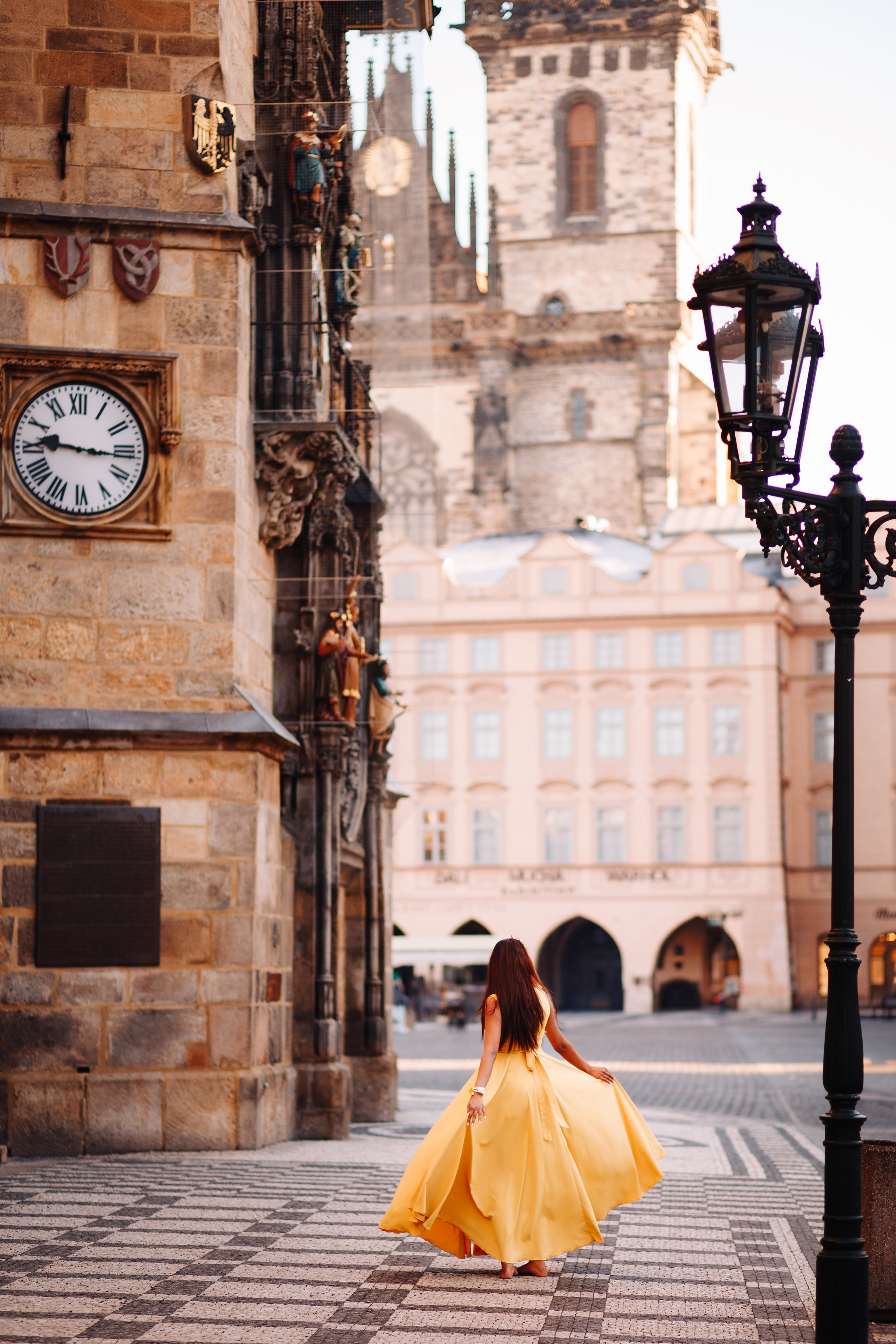 Neha. Photographer in Prague for tourists