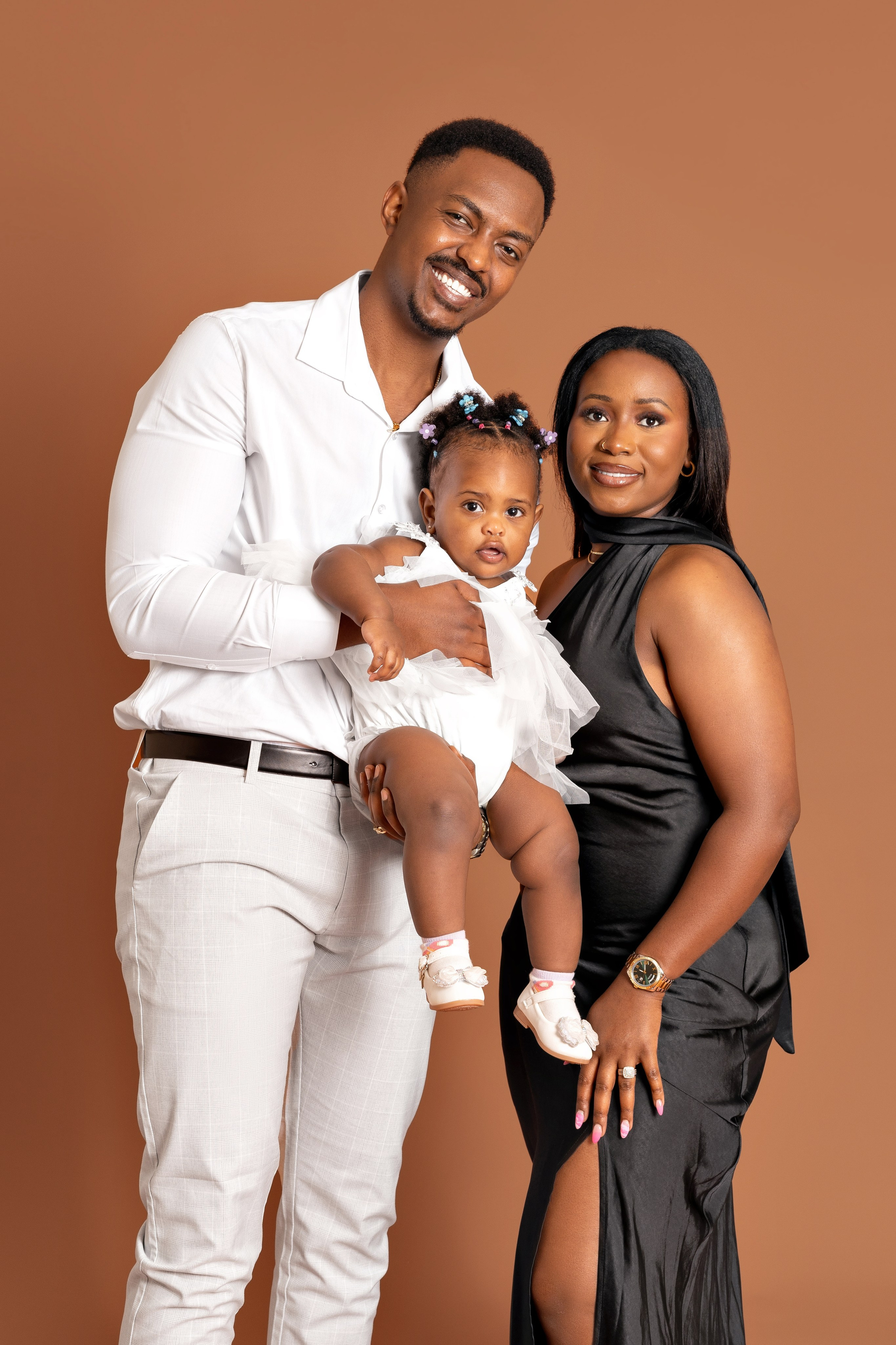 Cake smash Ariel. Welcome!