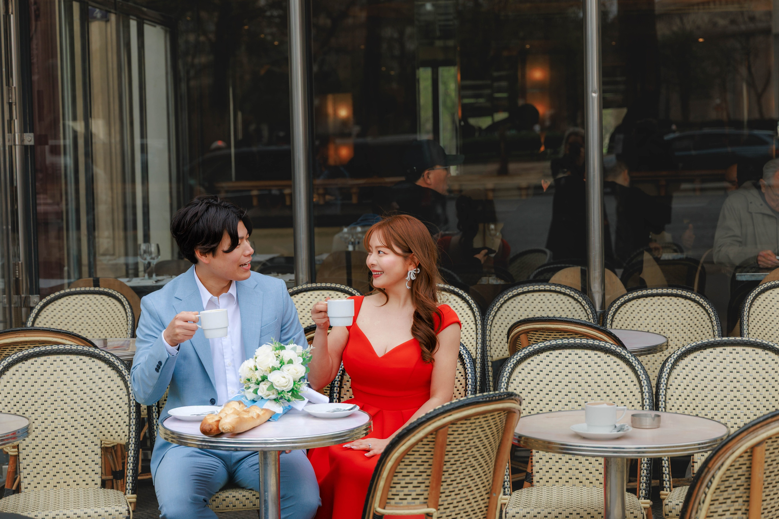 Emily in Paris Style Photoshoot in Paris (2026). Photographe à Paris