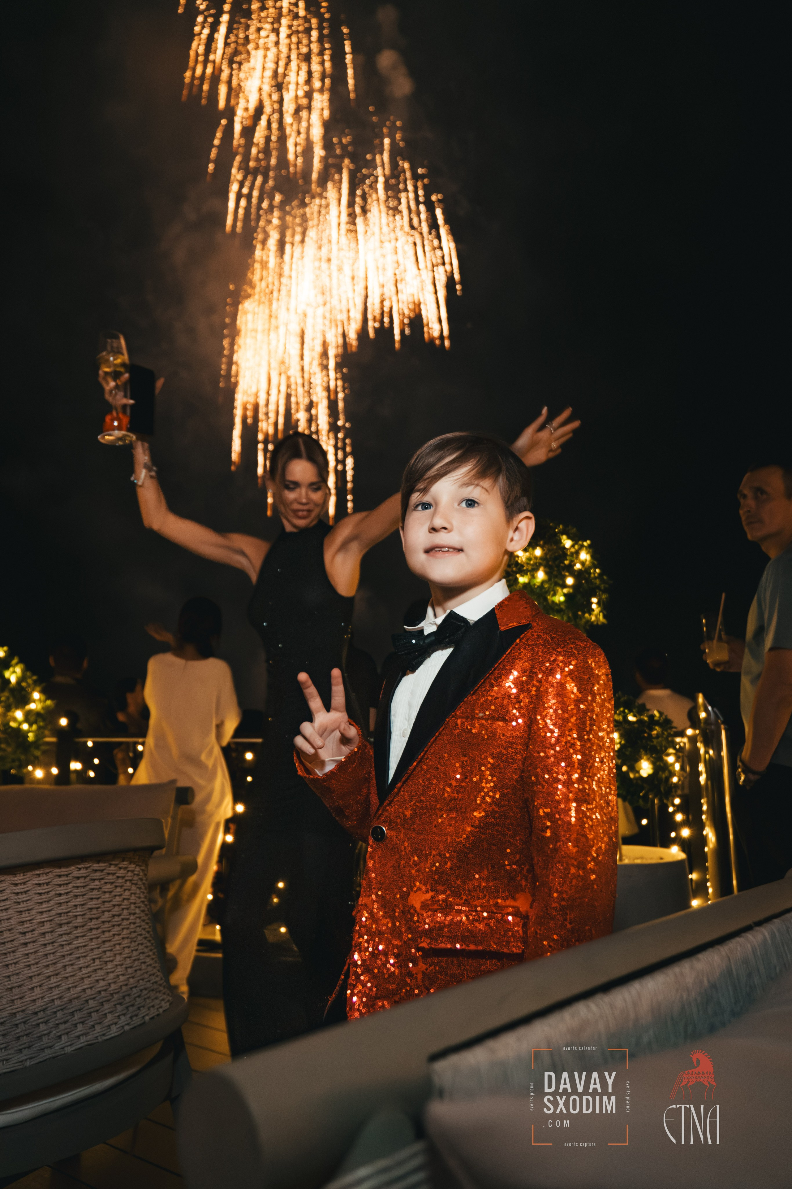 Новогодняя вечеринка | Фоторепортаж | Афиша | DAVAYSXODIM.com PHUKET. АФИША|ФОТОРЕПОРТАЖИ|ИВЕНТЫ|ПХУКЕТ