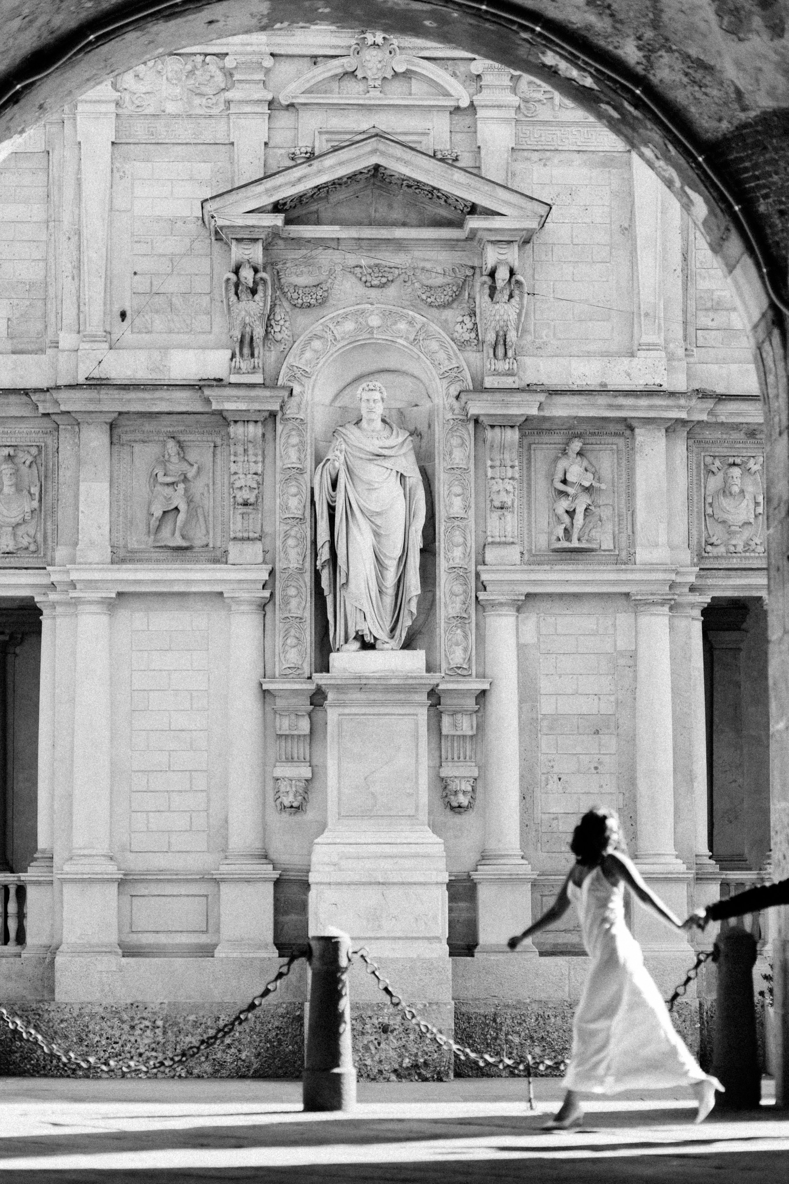 Cinematic Love Story in Milan, Italy | Alena & Bulat. Liza Bizzaro — Italy Wedding, Love Story & Portrait Photographer in Milan, Turin, Piedmont and Across Italy