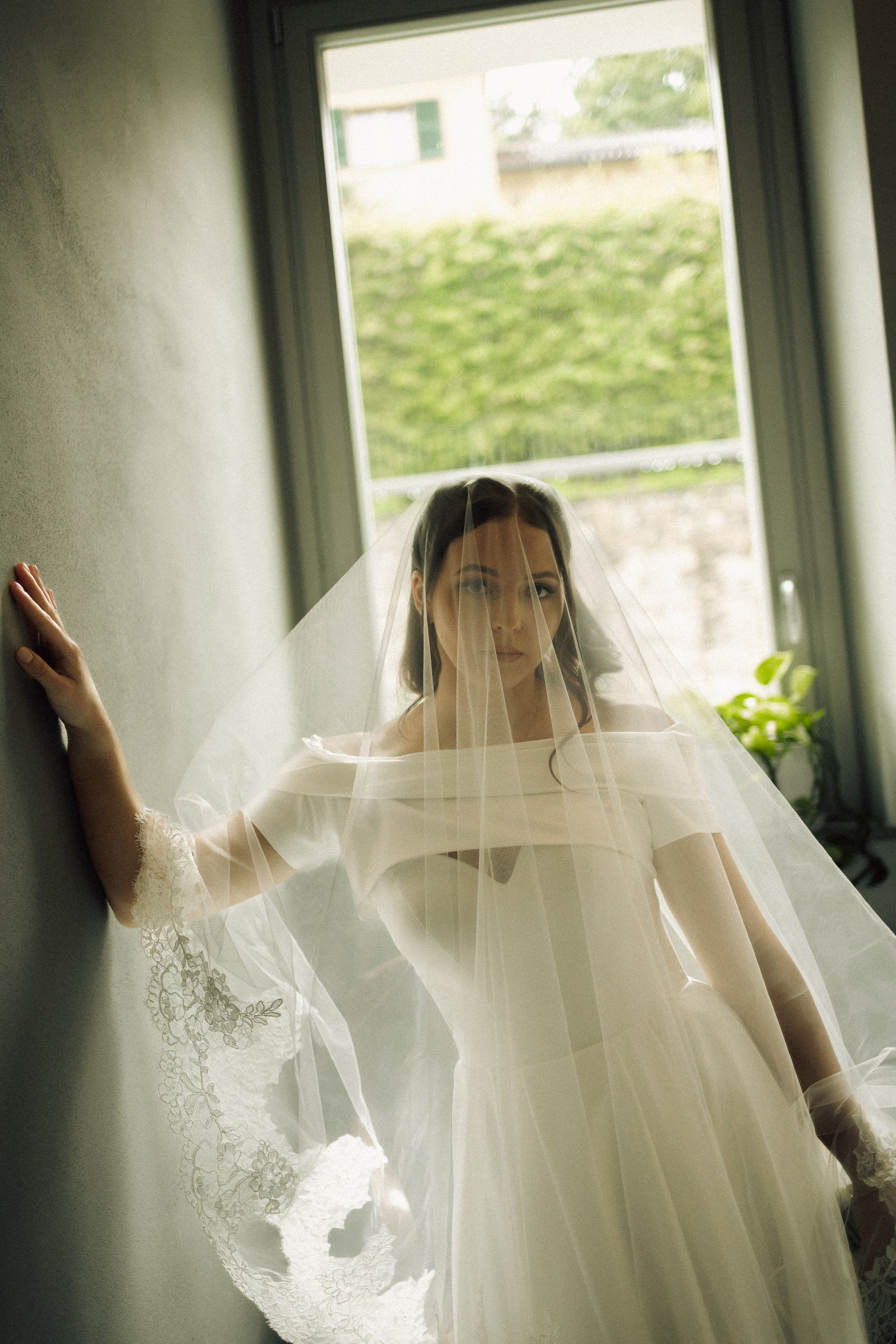 Bride getting ready in a charming Italian villa overlooking Lake Como