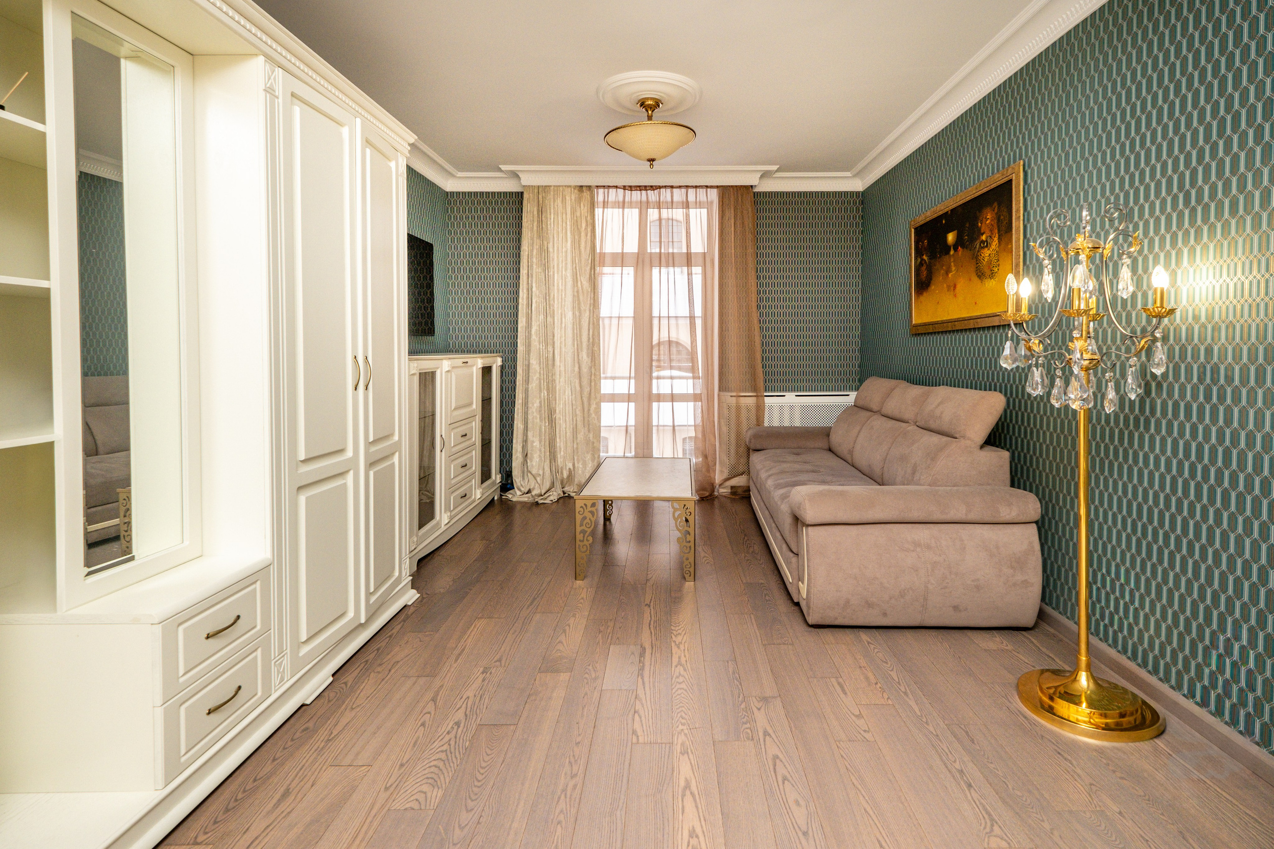 Elegancki apartament w stylu klasycznym. Fotograf nieruchomości