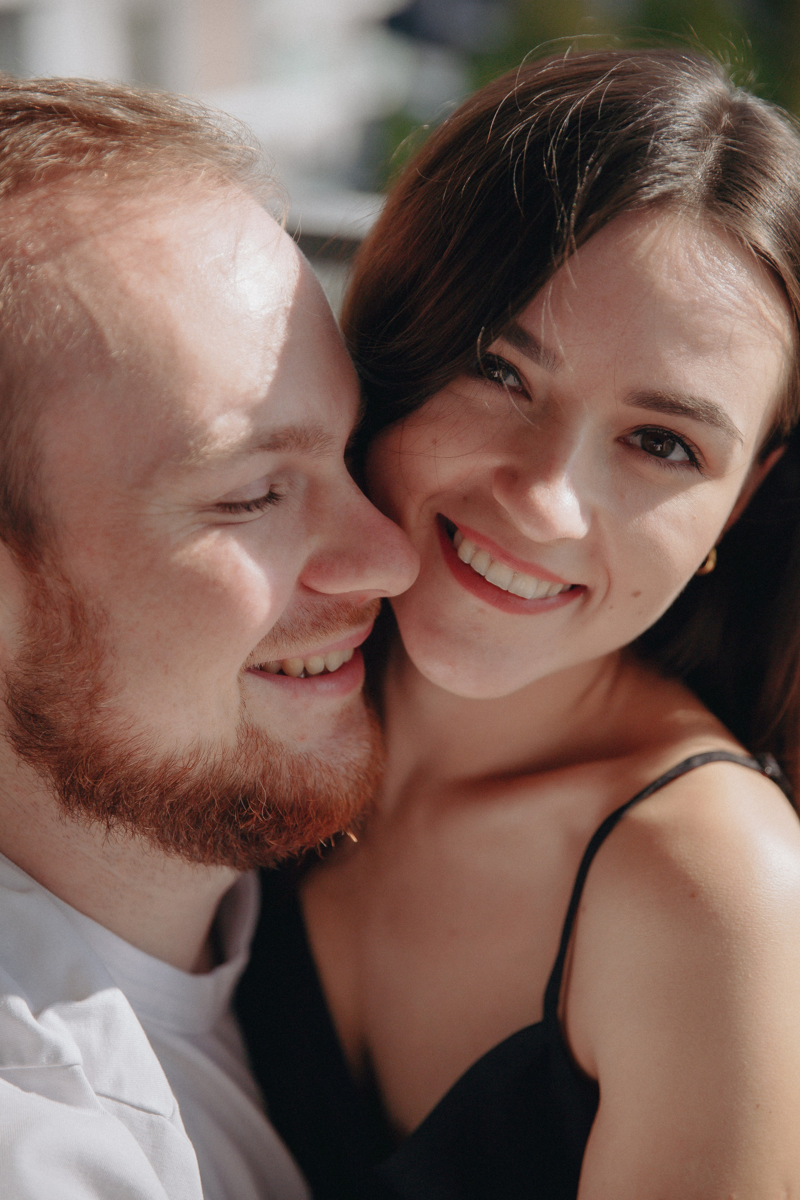 Anna+Andrew | At-home session. Photographer in Los Angeles. Julia Ishmuratova