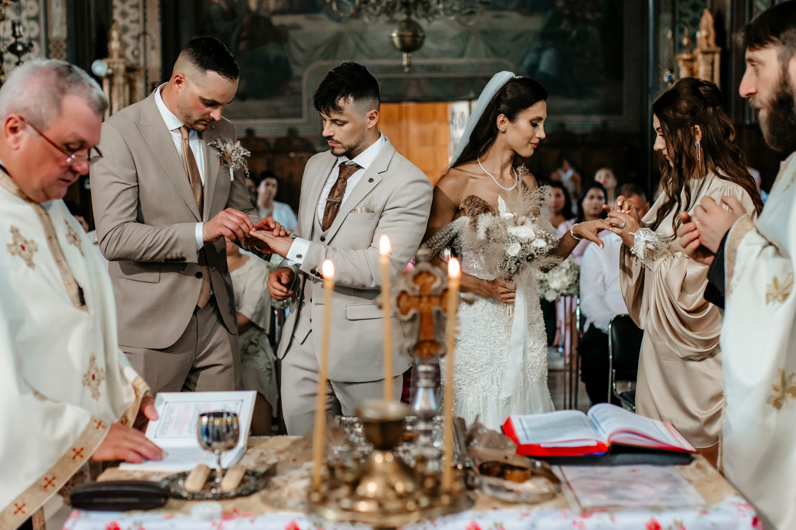 Larisa & Cosmin. Fotograf si Videograf | Nuntă-Botez
