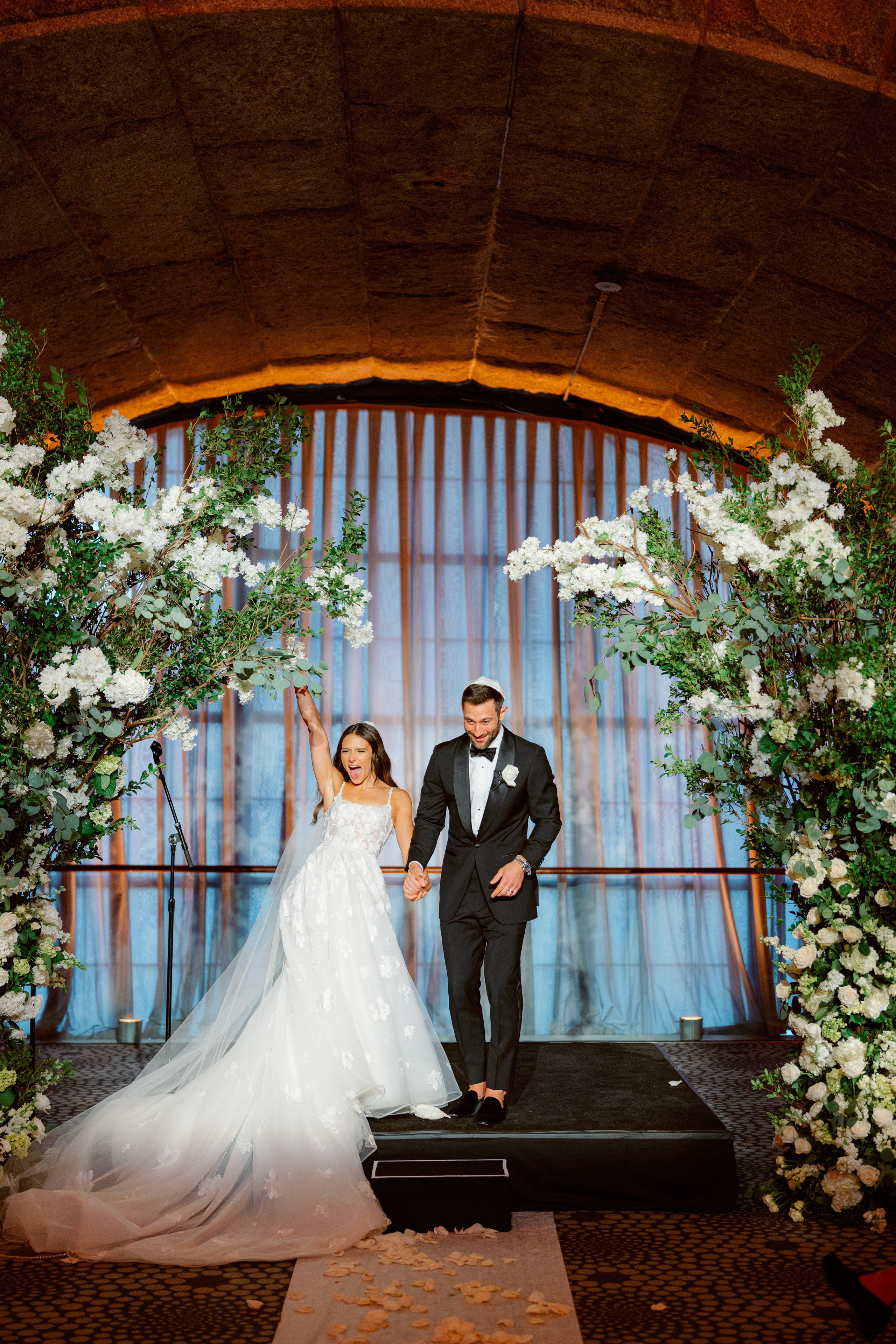 Kelsey and Scott’s Grand Jewish Wedding at Guastavino’s. Wedding photographer and videographer New York | New Jersey