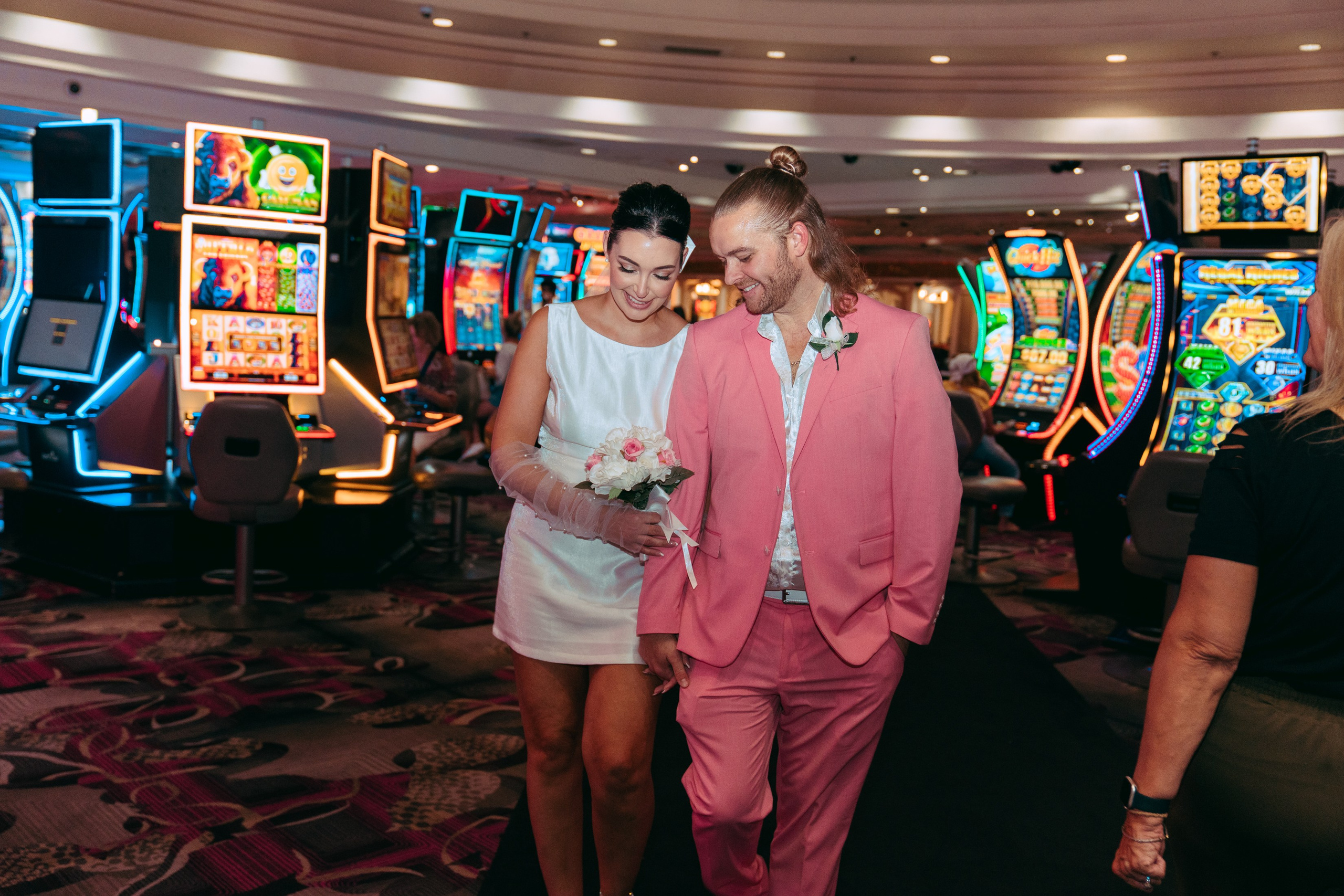 Joey&Afton. Wedding & elopement photographer Viktoriya Kravtsov. Las Vegas