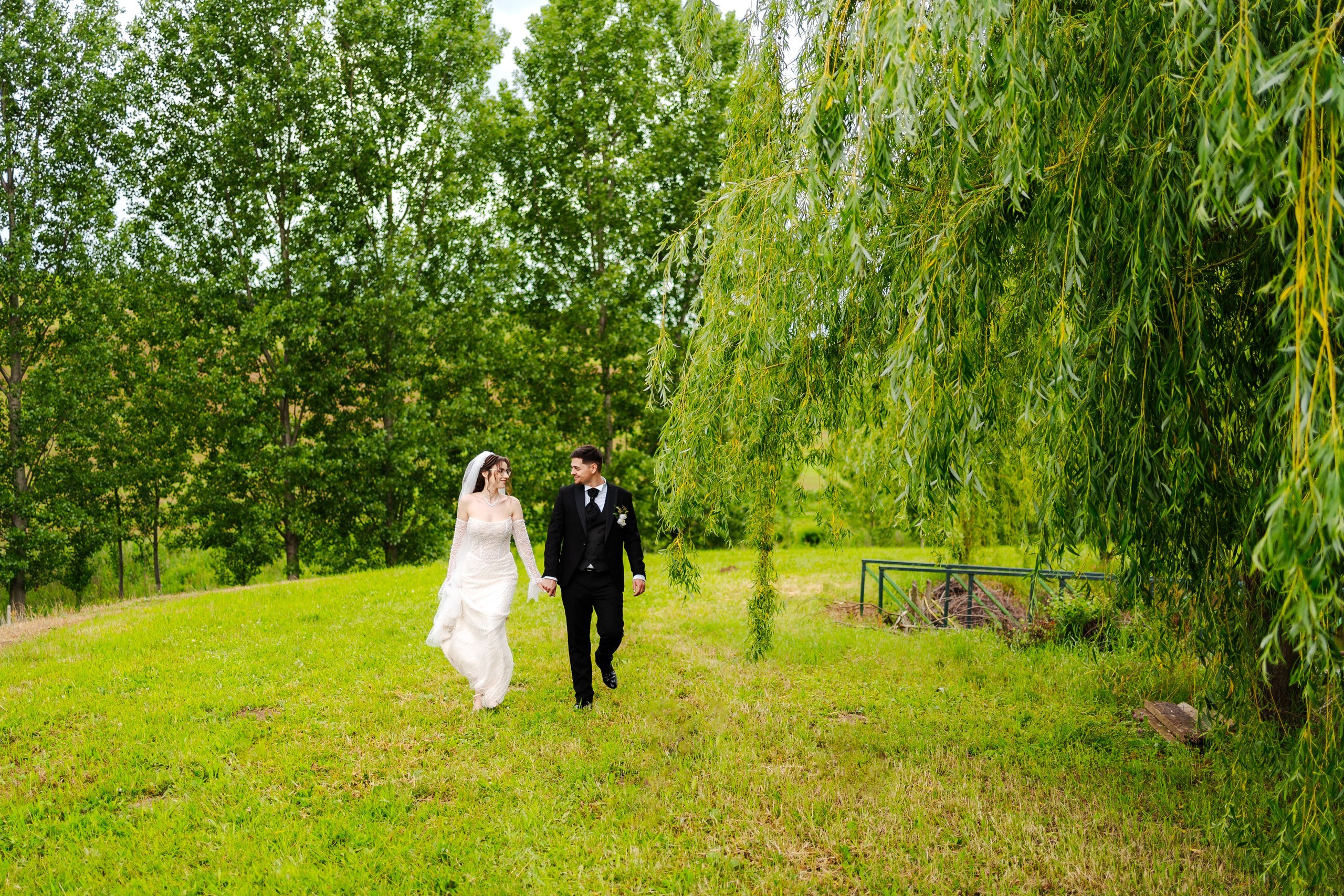 Stefania & Vasi. Ionut Cimpoes FOTOGRAF