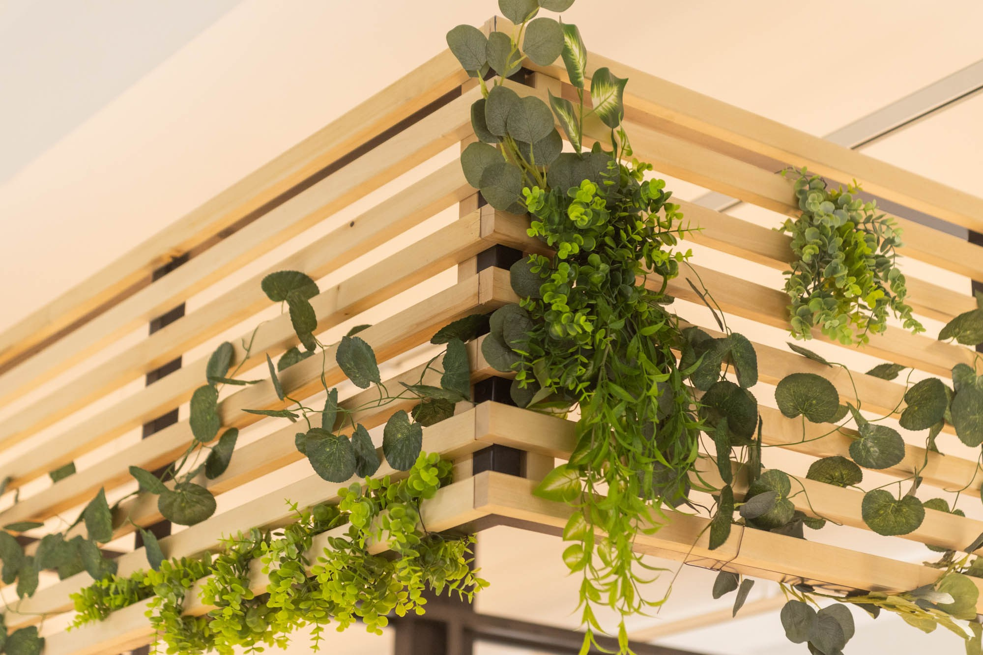 GAMI LUX. PRODUCTIVE MEDIA TEAM