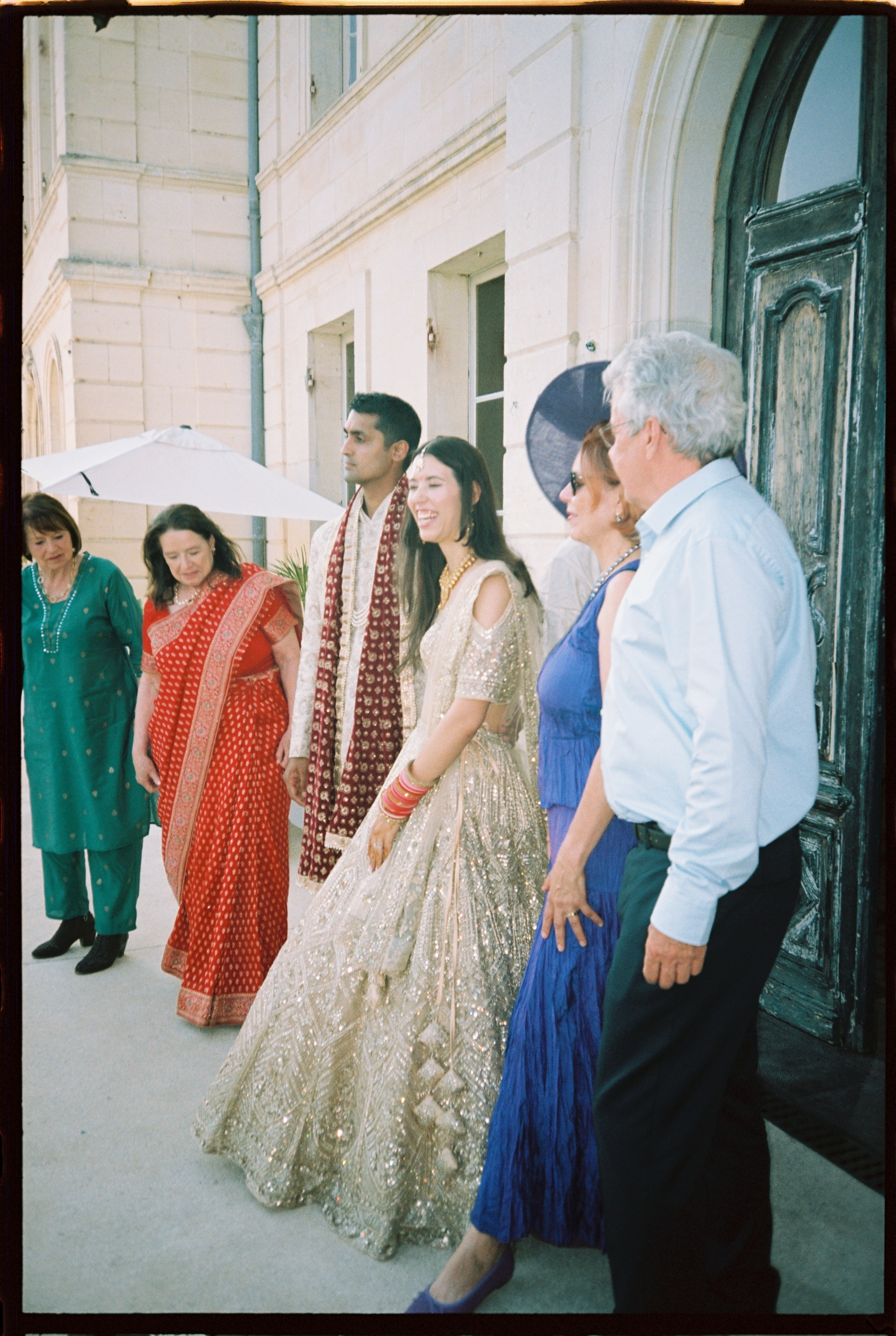 Wedding in a French Château | Destination Wedding Photography. Wedding photographer in Italy