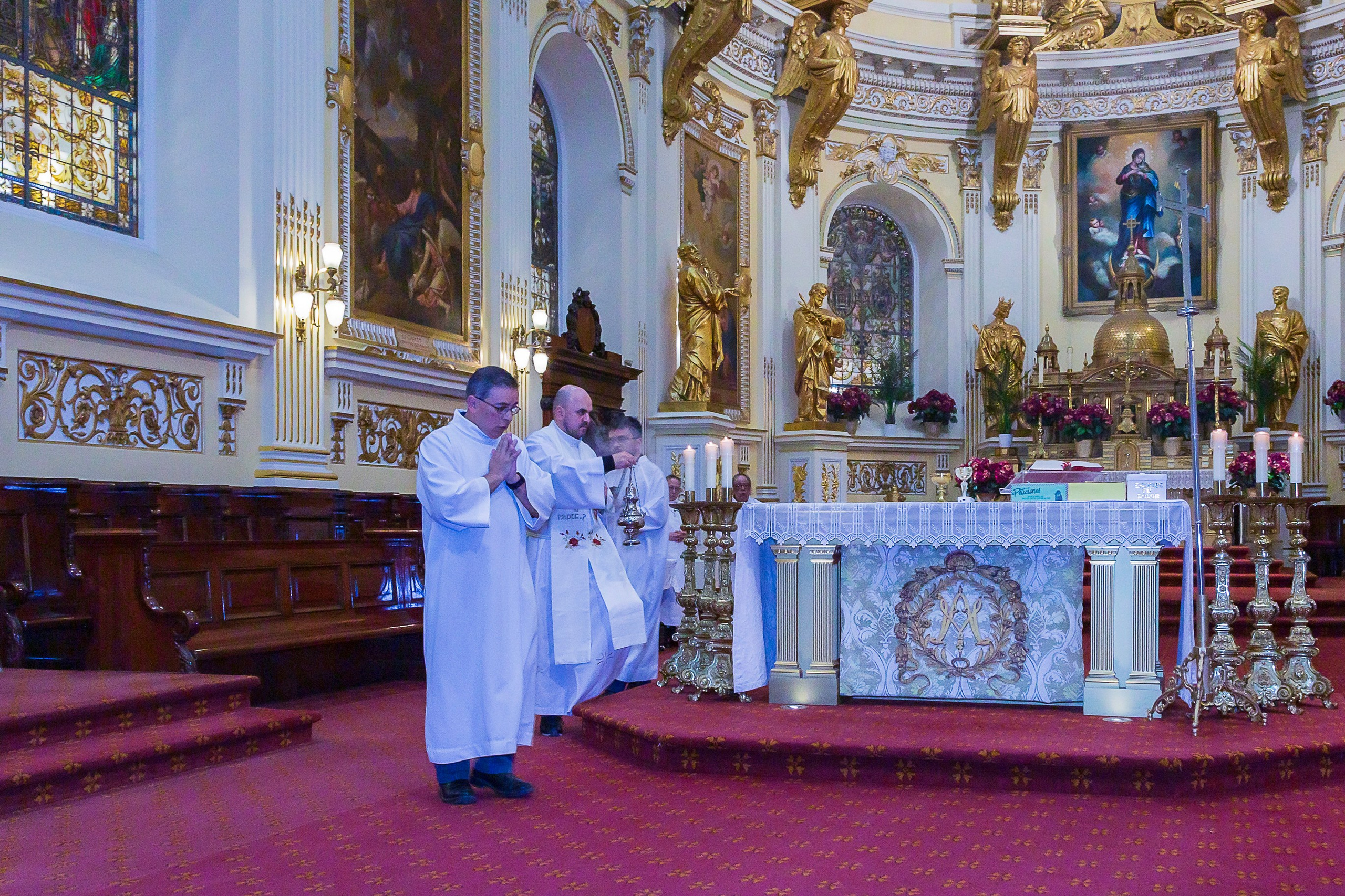 Sainte Anne de Beaupre et Quebec. Studioplaza8