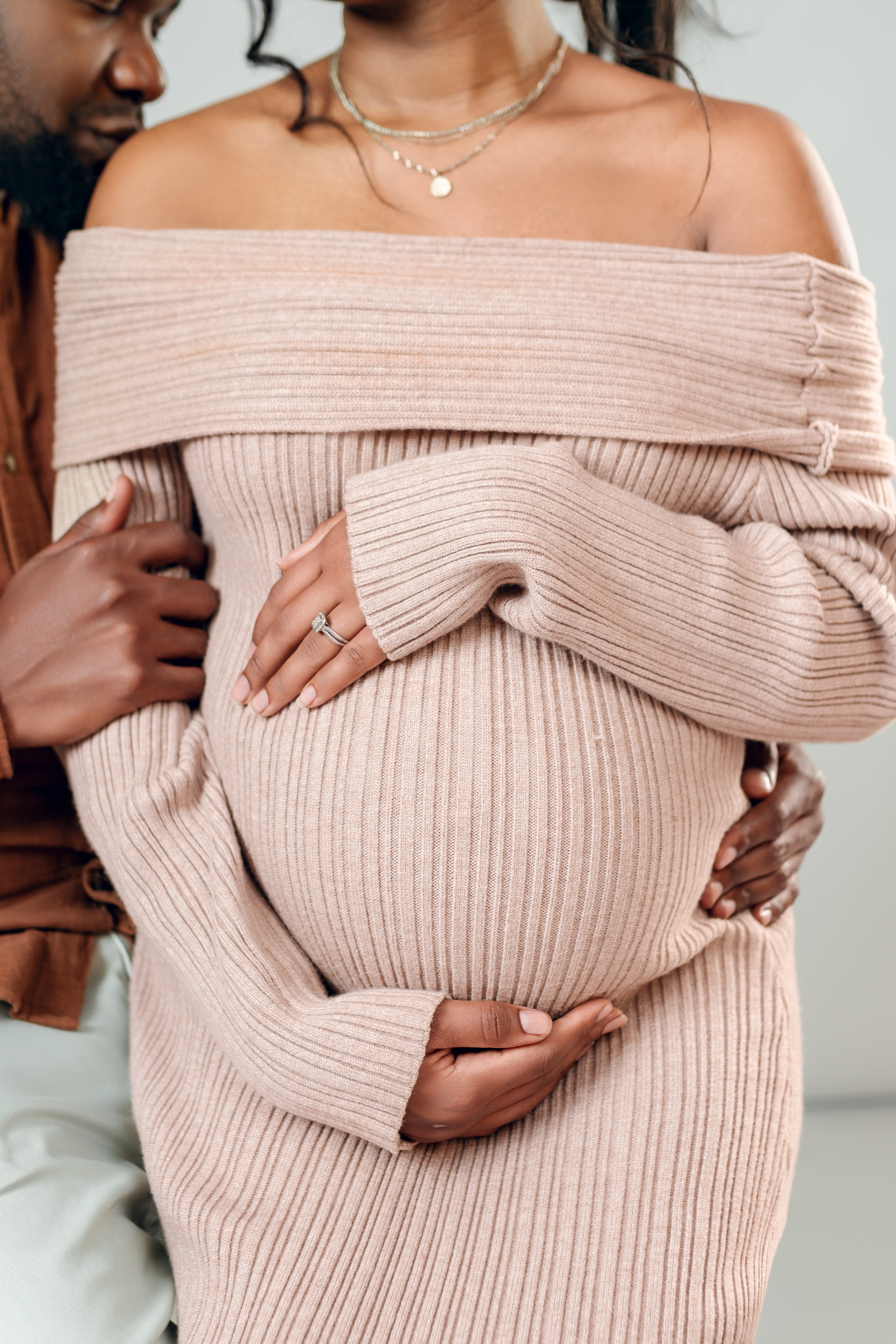 Maternity. Photographer: Avant Media ZM