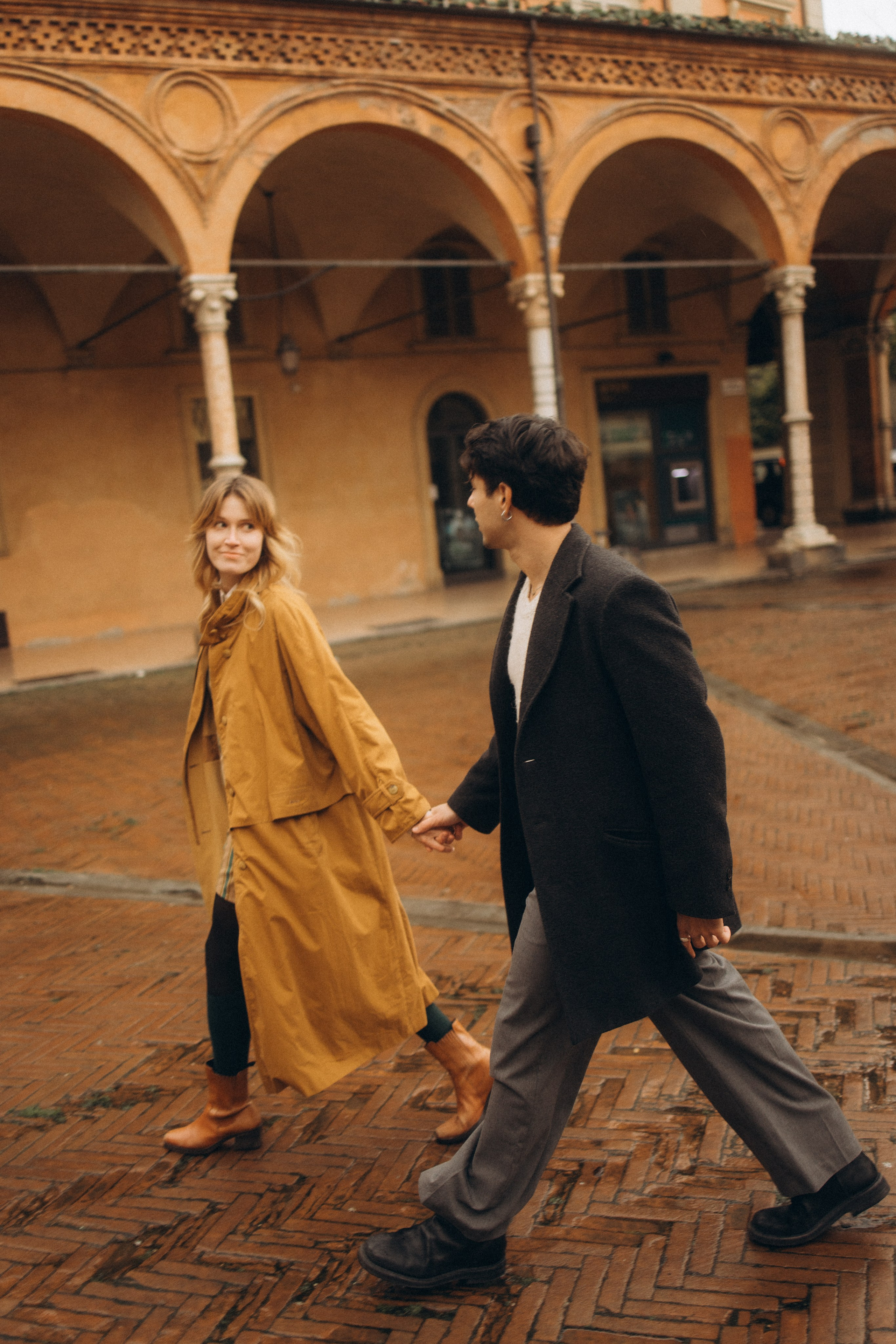 Cinematic Photowalk. Wedding, Elopement & Family Photographer