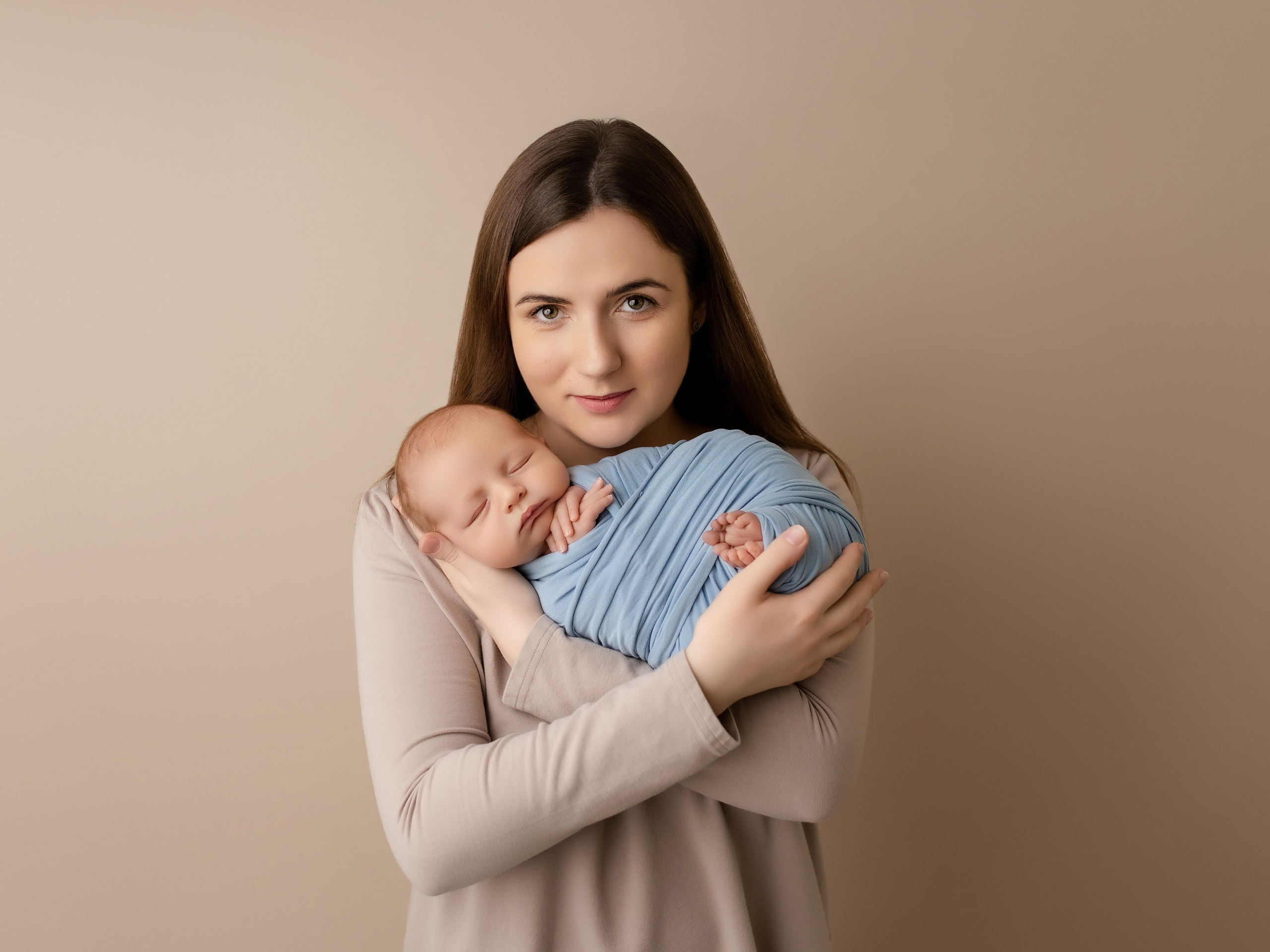 Esu Aleksandra naujagimių ir kudikių fotografė iš Vilniaus