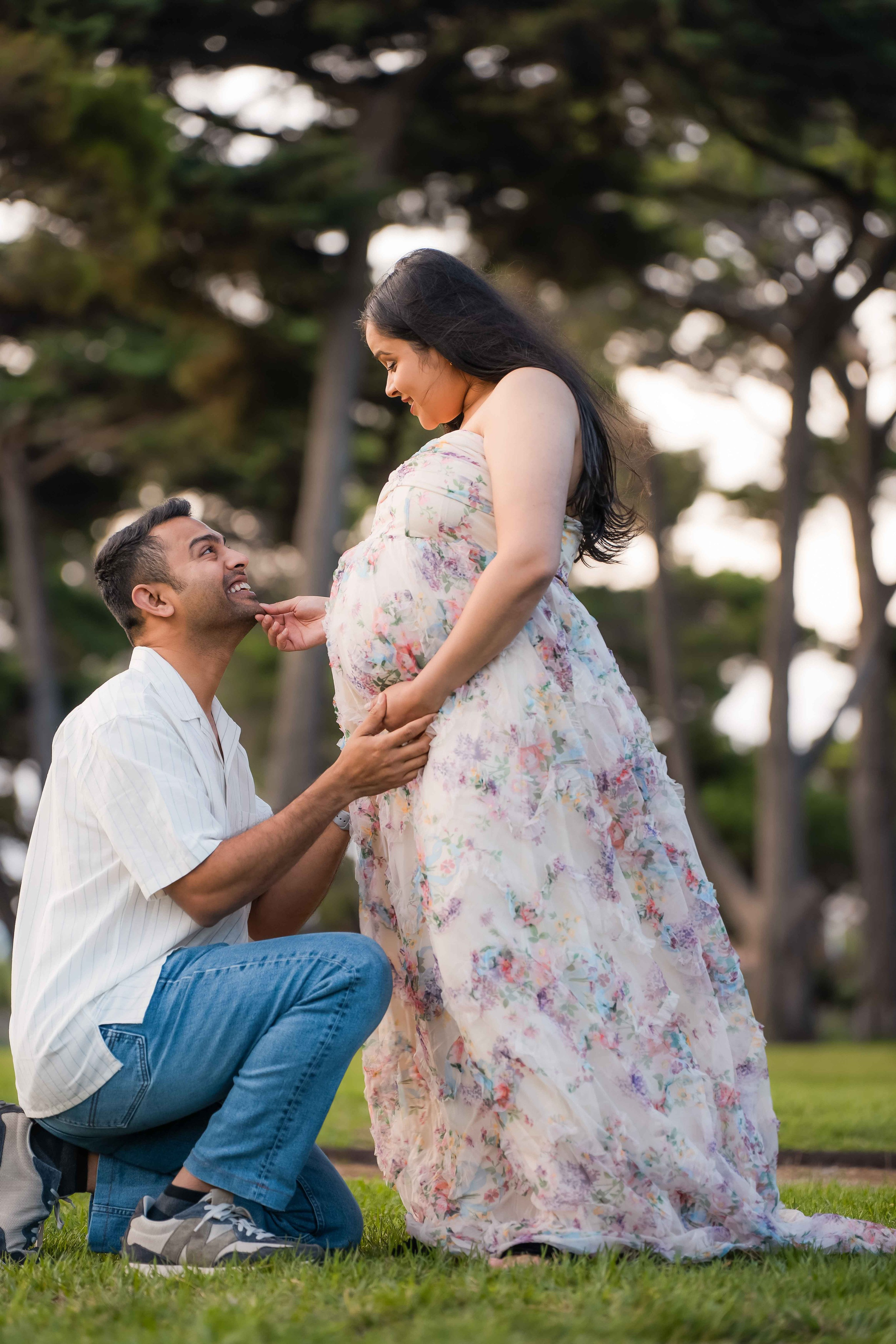 Maternity photographer Berwick, Brighton pregnancy portraits, Frankston maternity sessions, Caulfield fine art maternity.