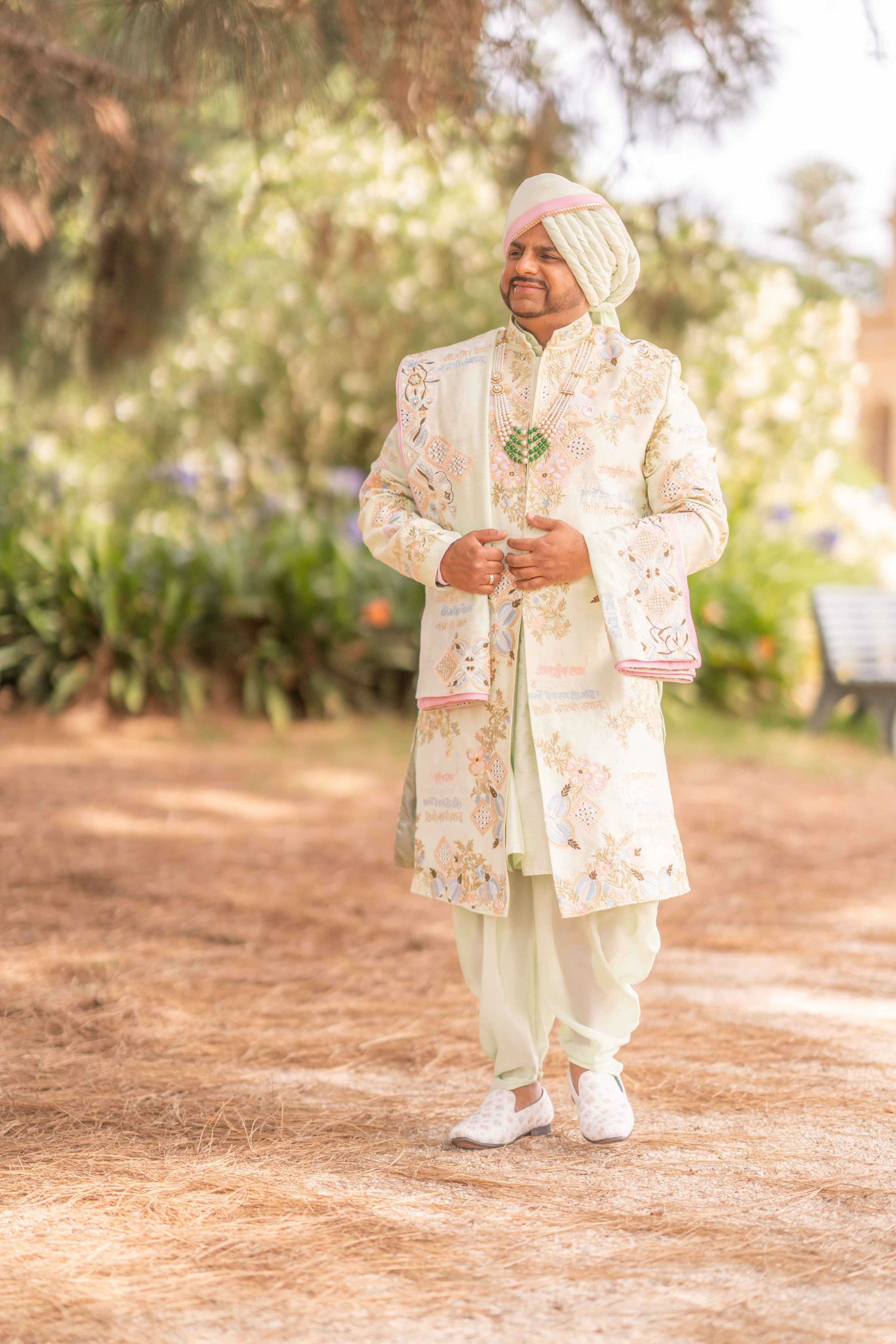 Melbourne CBD wedding photographerYarra Valley artistic wedding photosMornington Peninsula bold wedding photographyIndustrial wedding venues Melbourne photography Urban elopement photographer Melbourne