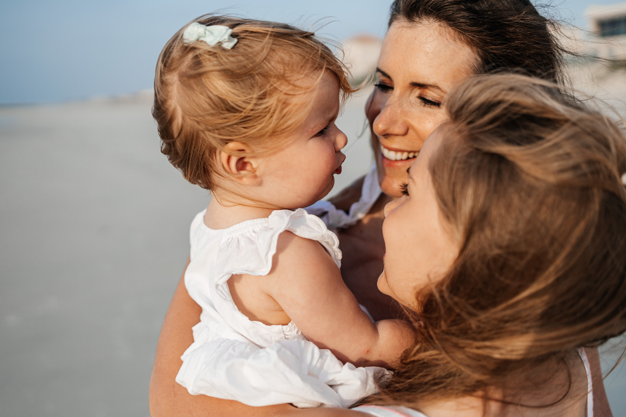 Feel the wind on your skin. Mayya Makarova Photography | Family Photographer Abu Dhabi