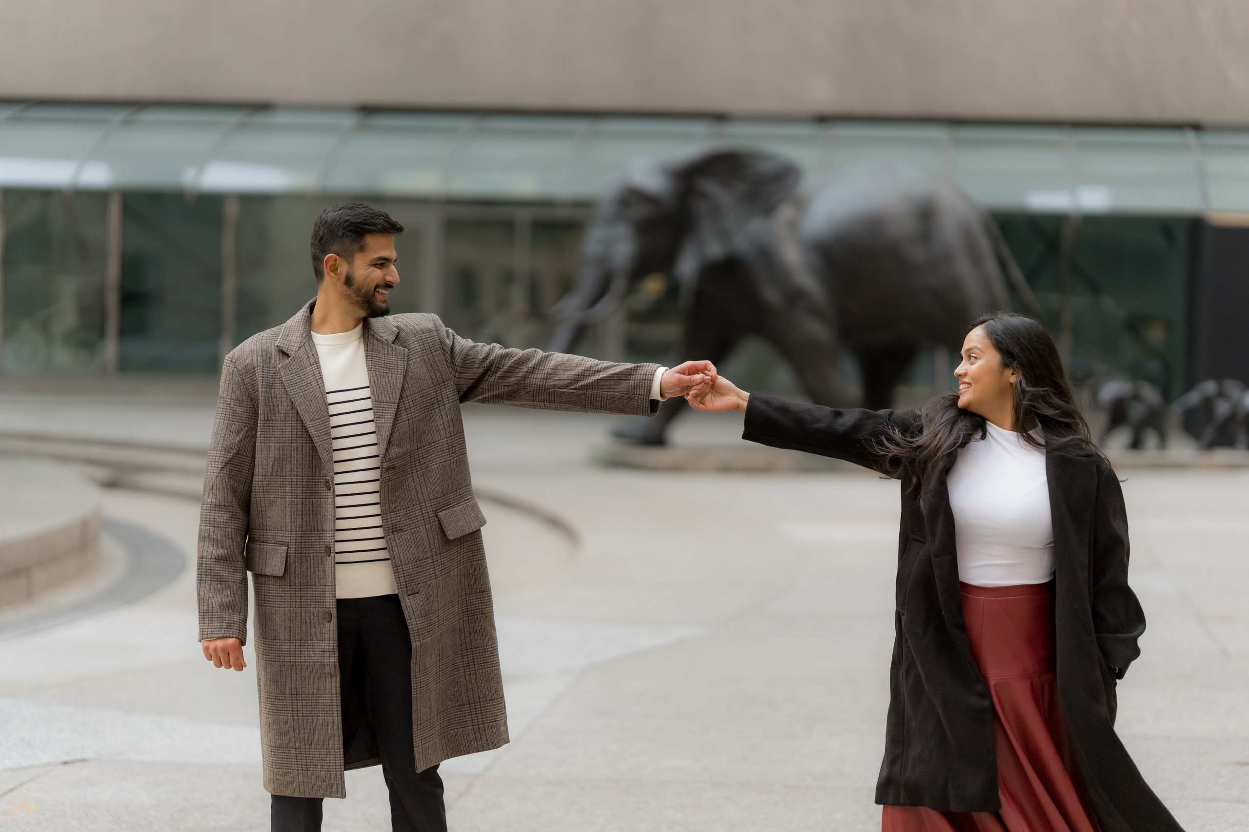 Harsh & Sneha. Wedding Photographers and Filmmakers