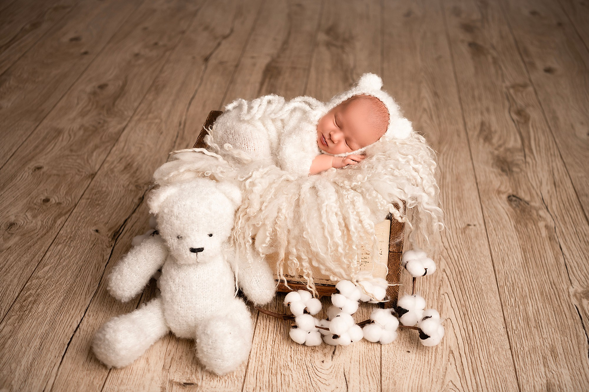 Sesja newborn. VideofotKA.pl