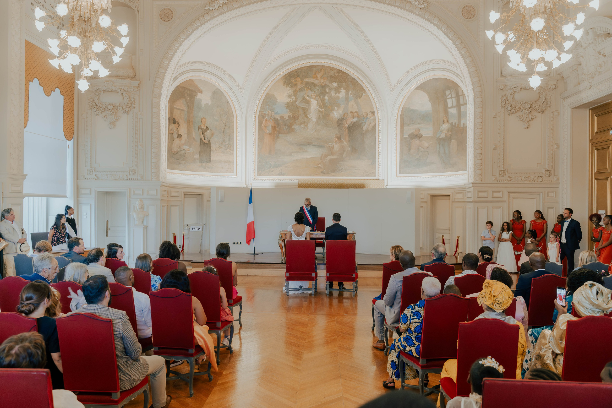 S & F. Weeding photographer / event / portrait