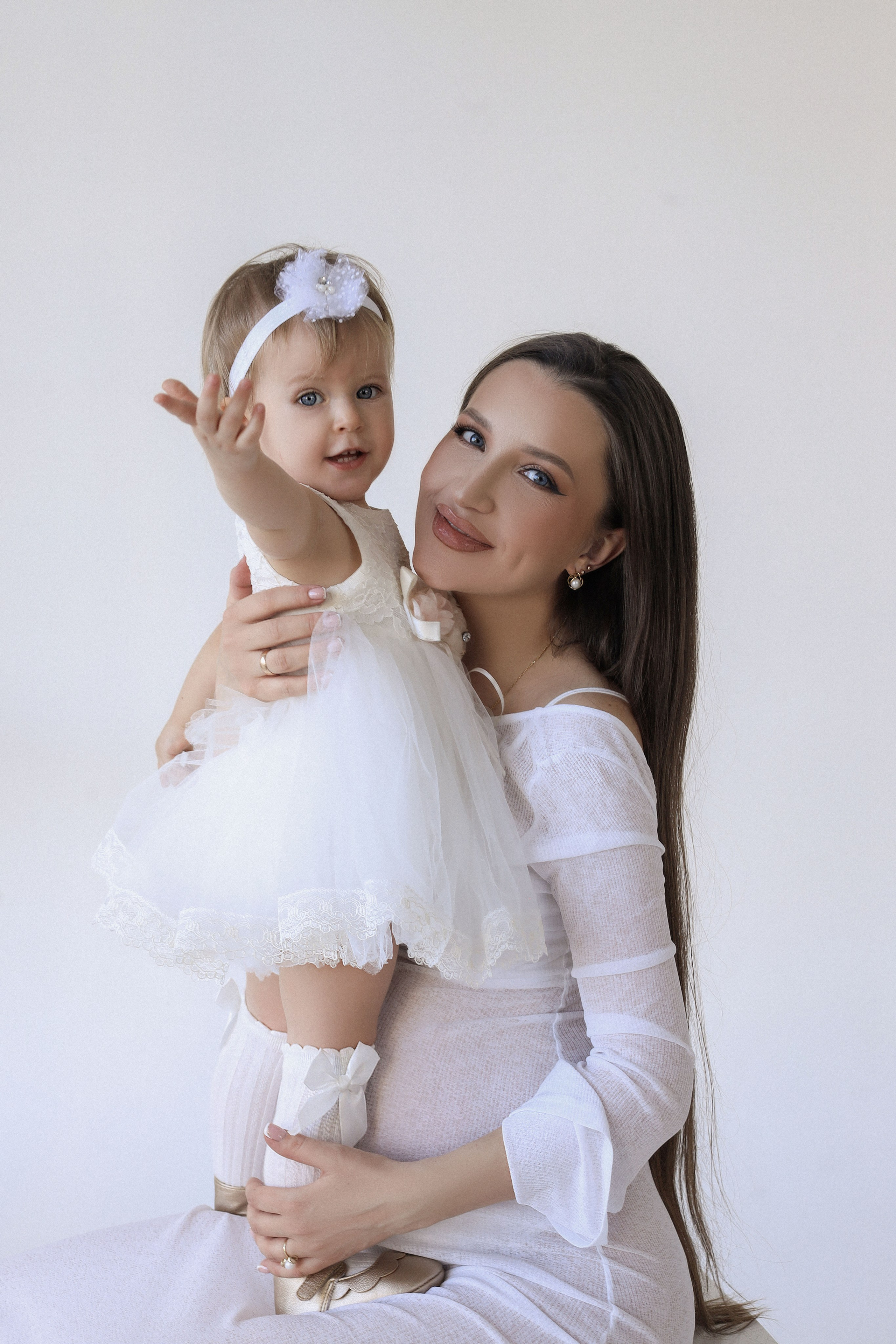 Семья. Ellaya.ph