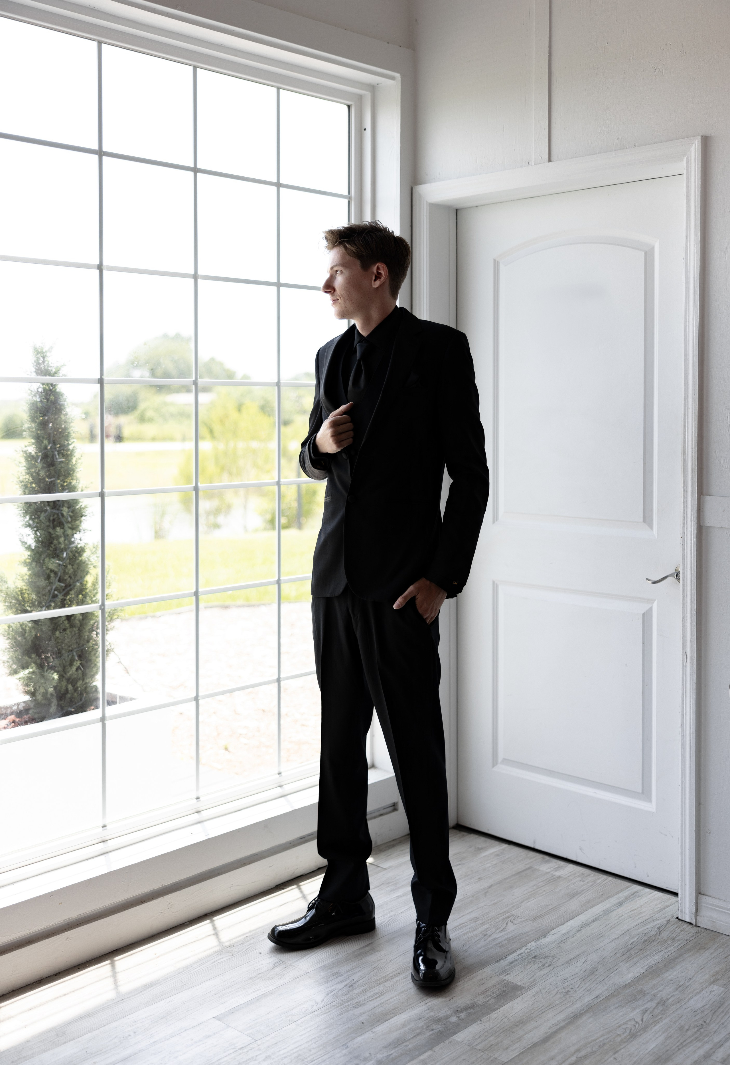 Alexsa and Robert. Ever After Farm Peach. Photographer Anastasia Nagibina