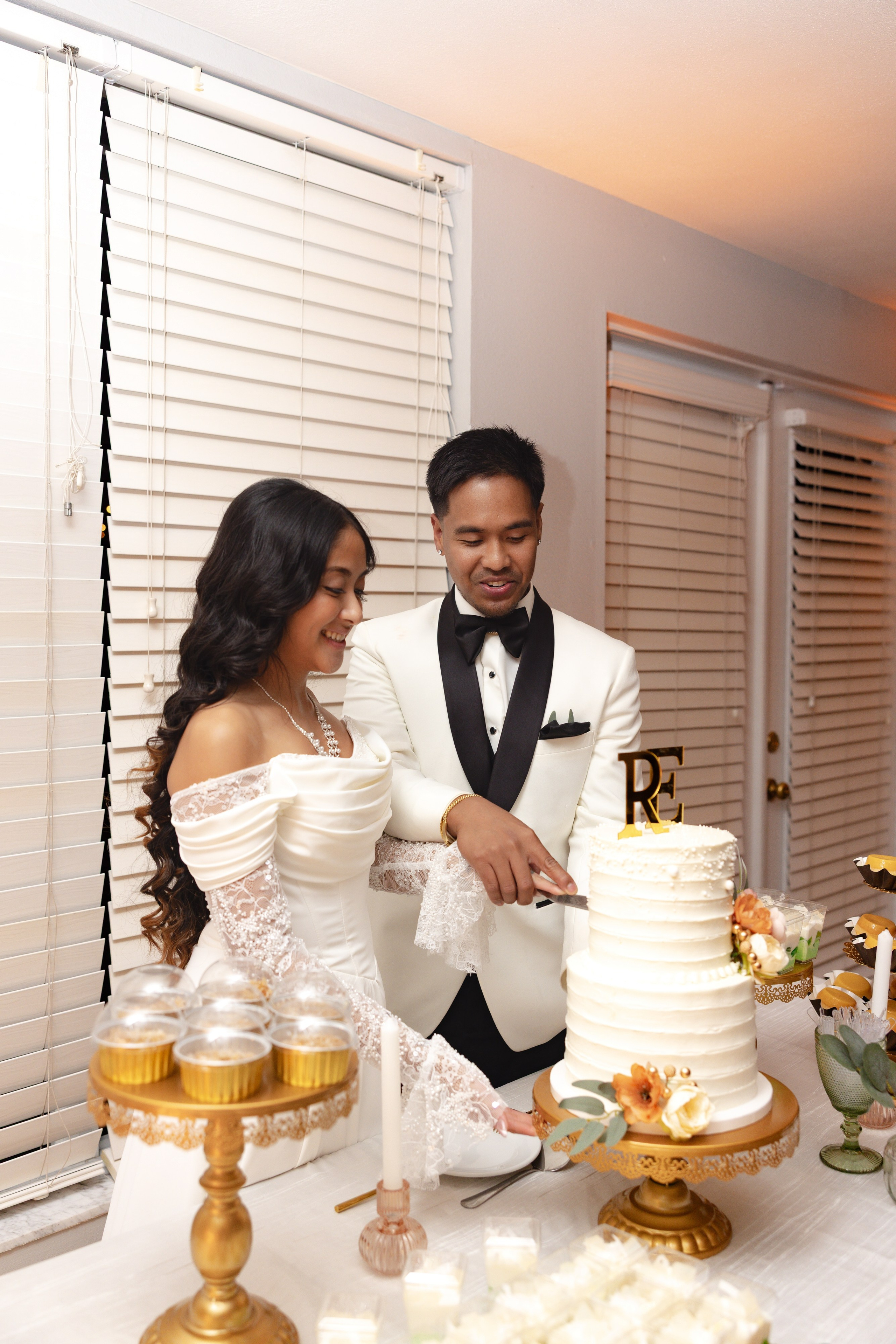 Eunice and RJ. Orlando. Photographer Anastasia Nagibina