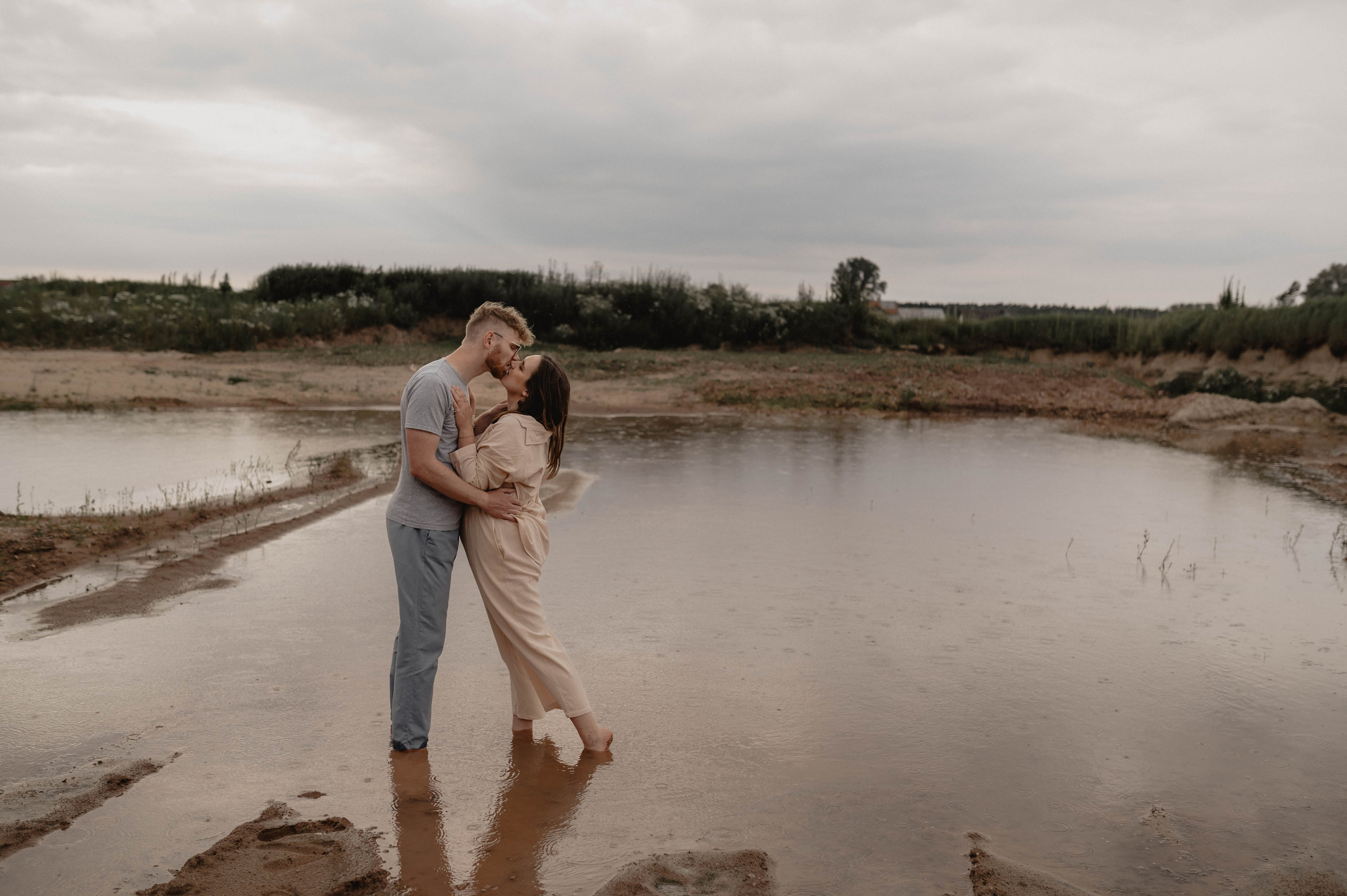 Rain & Sun | Love Story in Wolframs-Eschenbach. Fotografin Ansbach - Paare | Hochzeit | After Wedding
