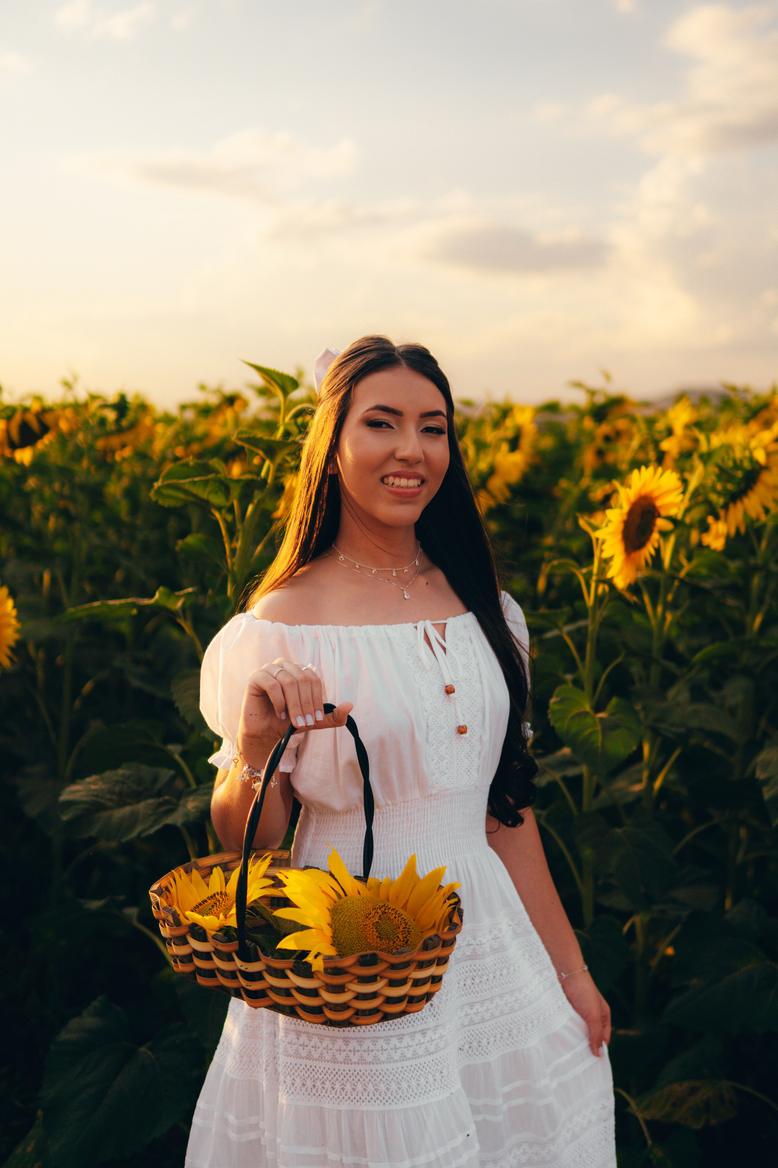 Debutante. Reference Visuals