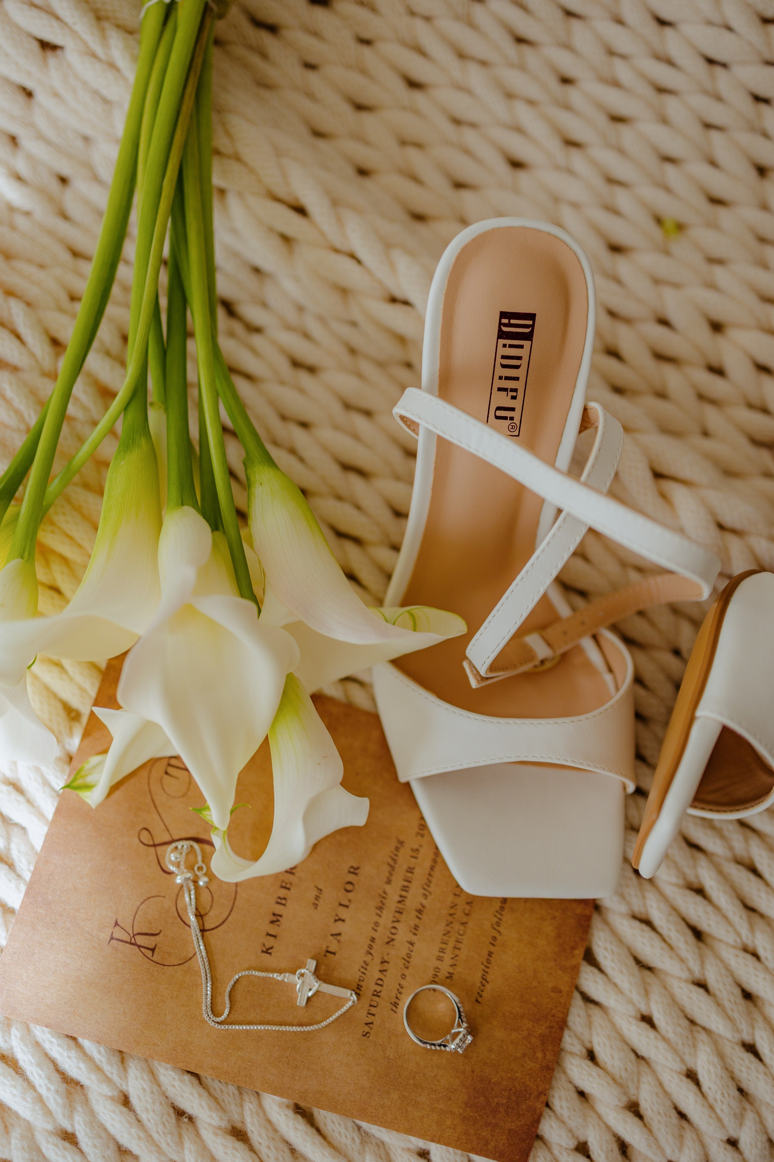 Vanessa Bridal Prep| Sacramento Wedding Photographer. Wedding Photography & Videography San Francisco, Sacramento