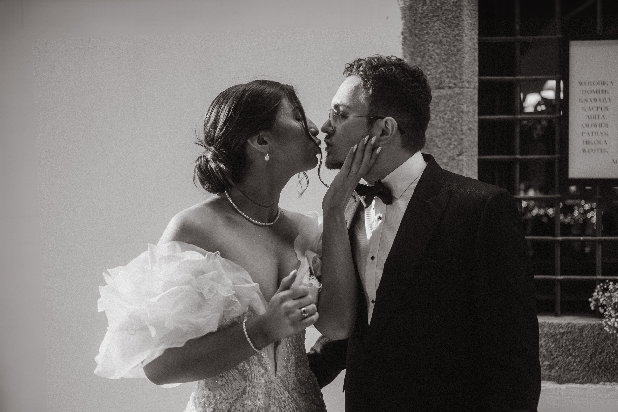 Katarzyna & Jan. Masia Santa Monica. Paola wedding photographer / videographer in Barcelona