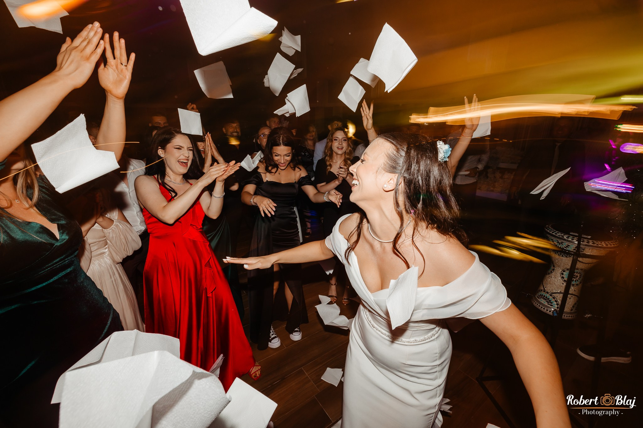 Andreea & Leo. Robert Blaj - Fotograf Nuntă Iași