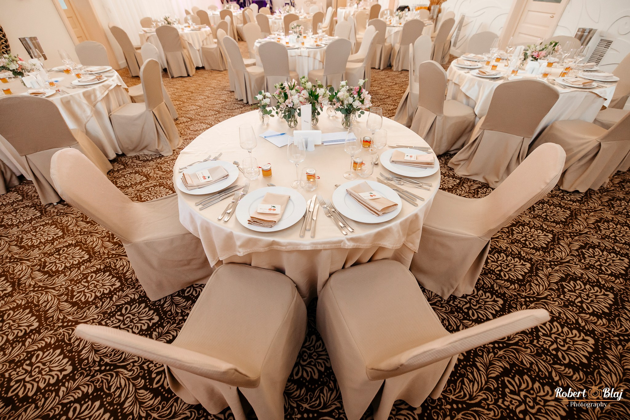 Flavia Paraschieva. Robert Blaj - Fotograf Nuntă Iași