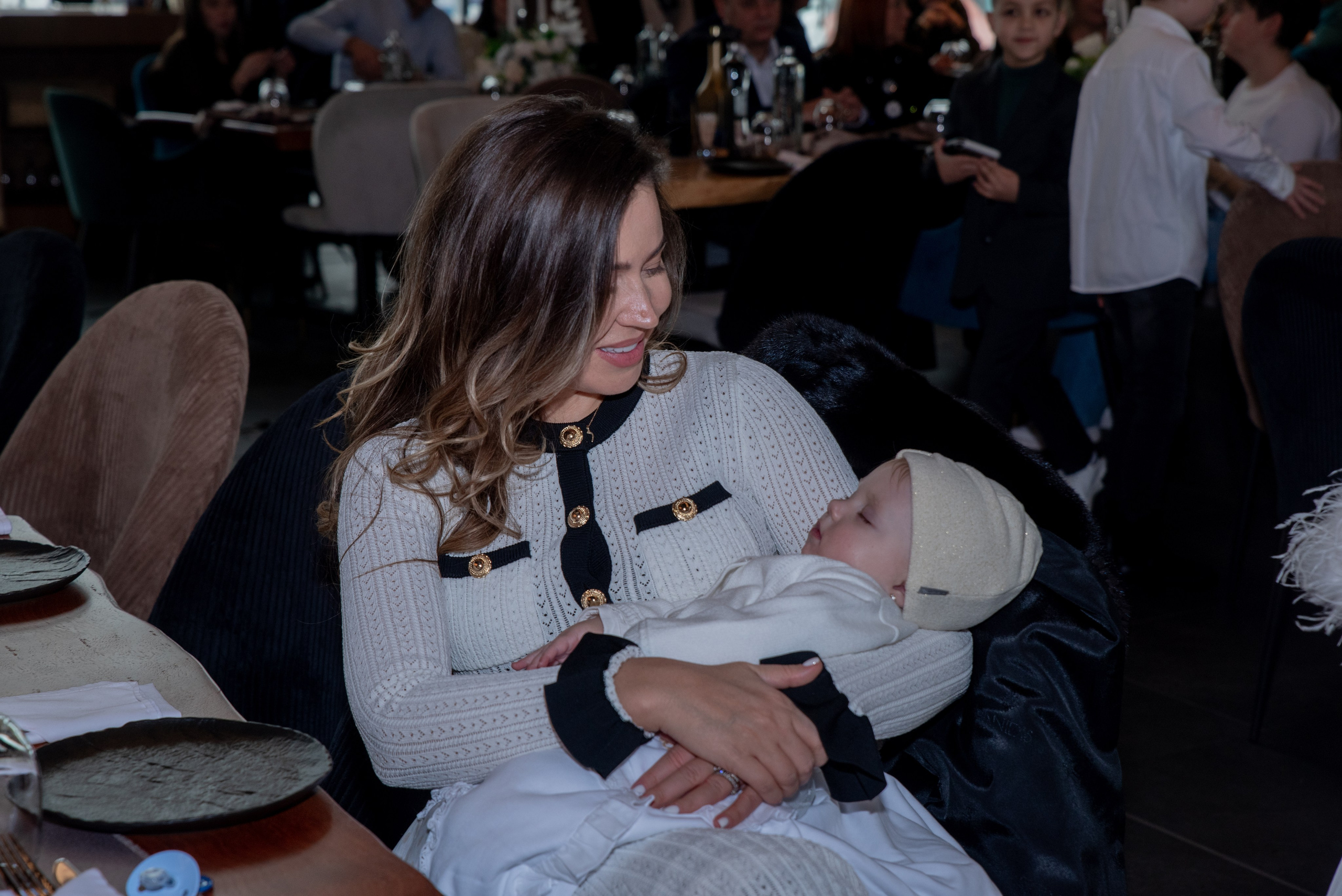 Ana Ionascu. Neagoe Studio — Fotograf Nuntă & Evenimente