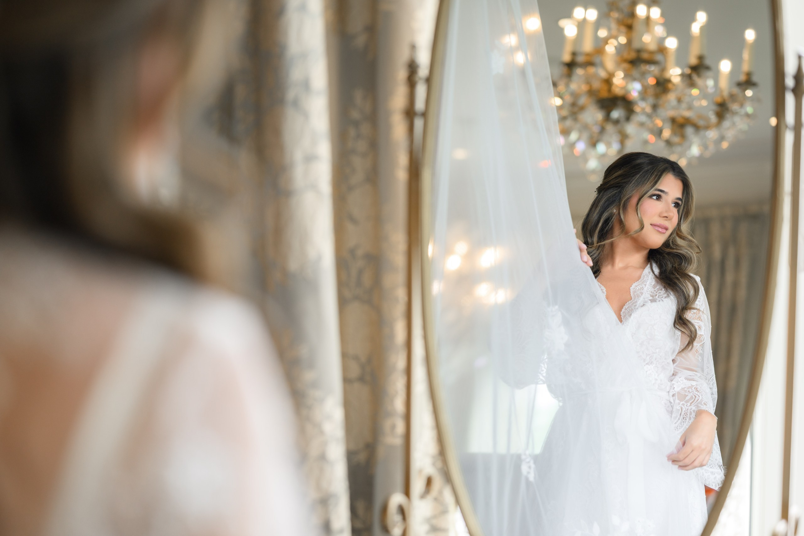 Arianeh & Michael, Park Chateau. Wedding Photo & Video