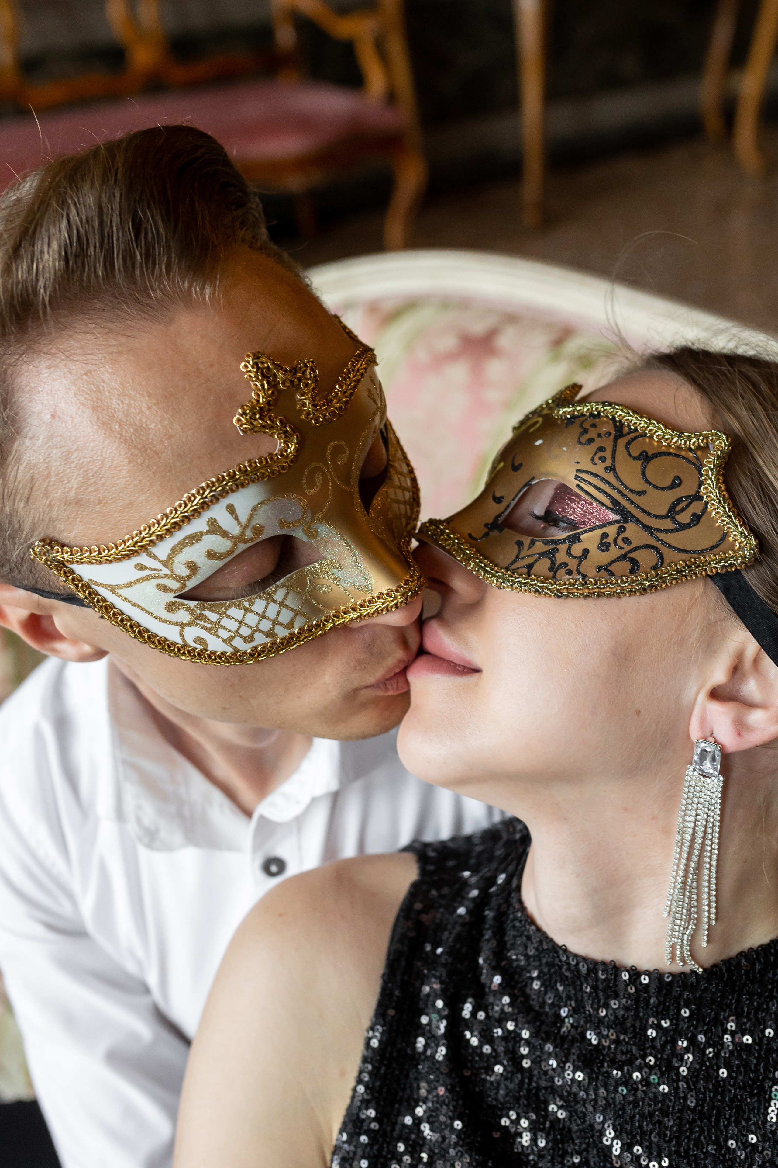 Love story in ancient palace