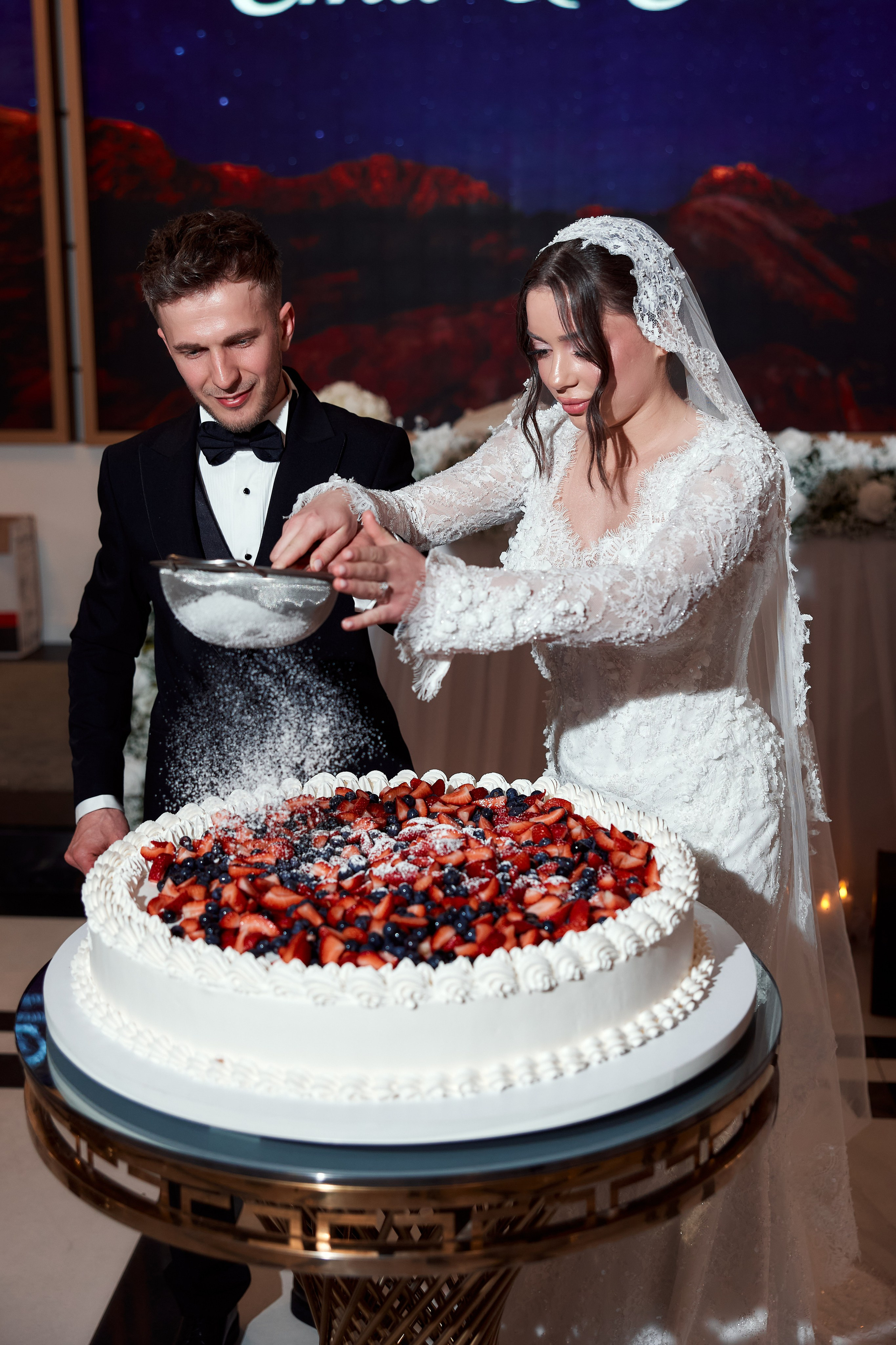 Emil & Cristina. Photographer Luca Medieșan