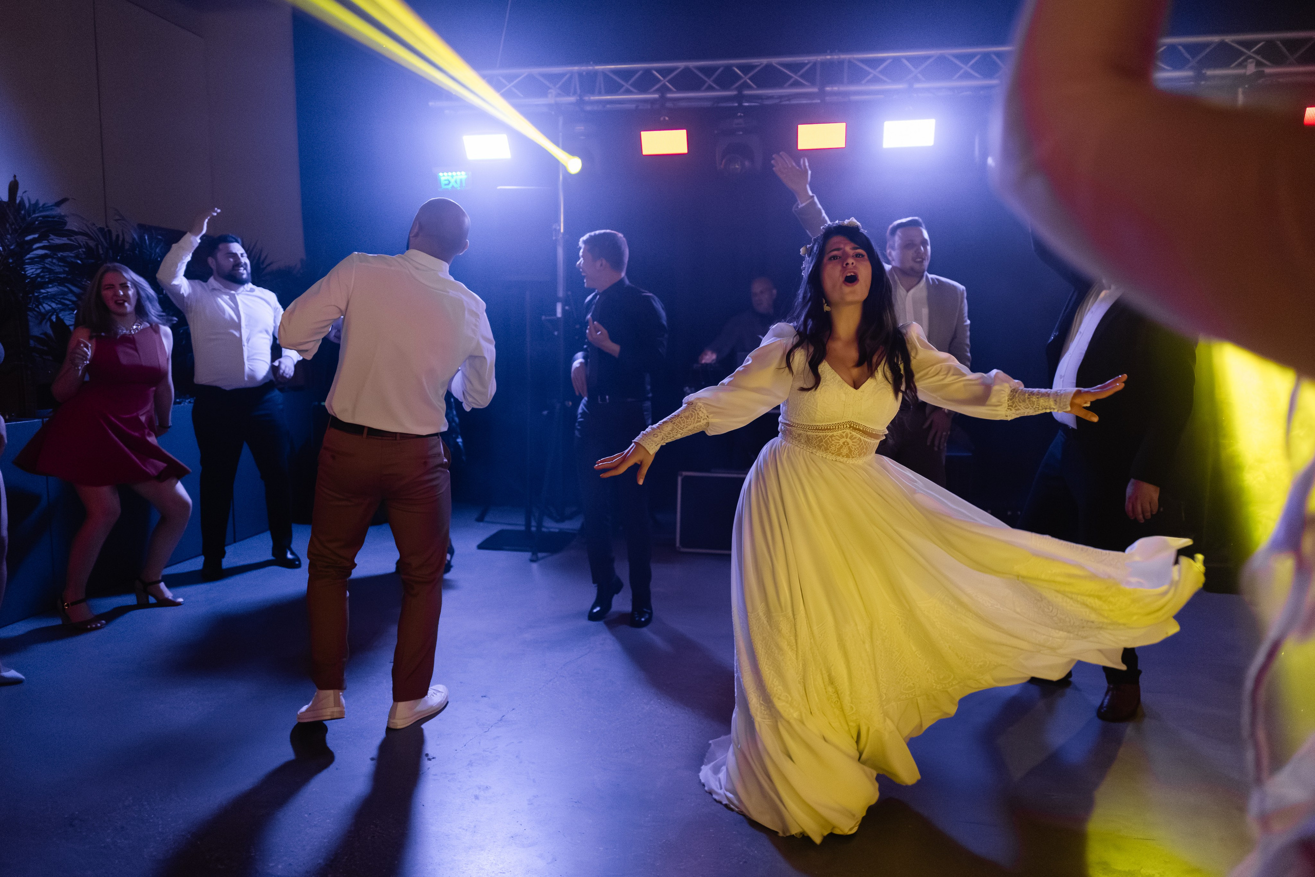 Flori & Cosmin. Main