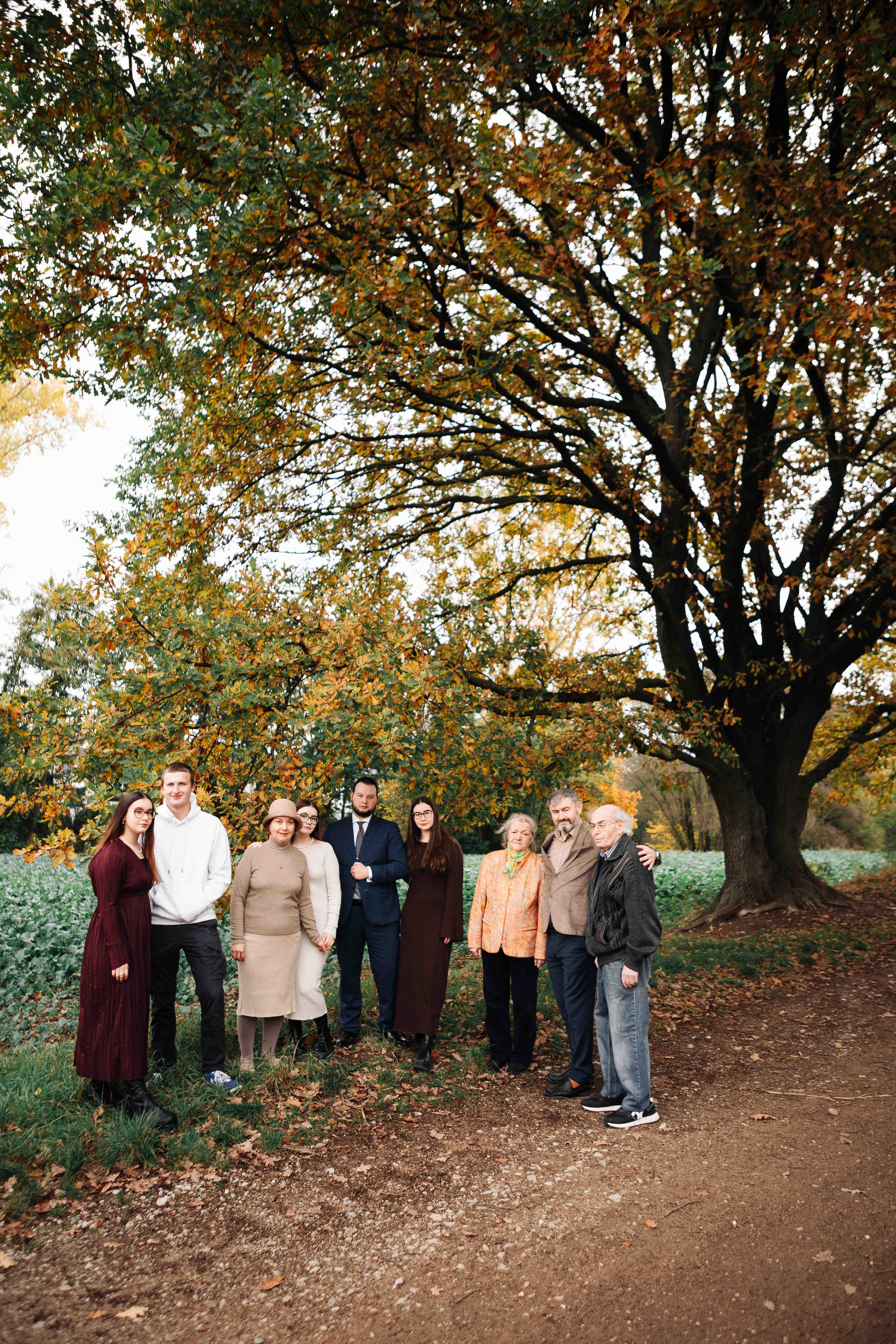 BIG OAK, BIG FAMILY. Https://shi-photo.com/