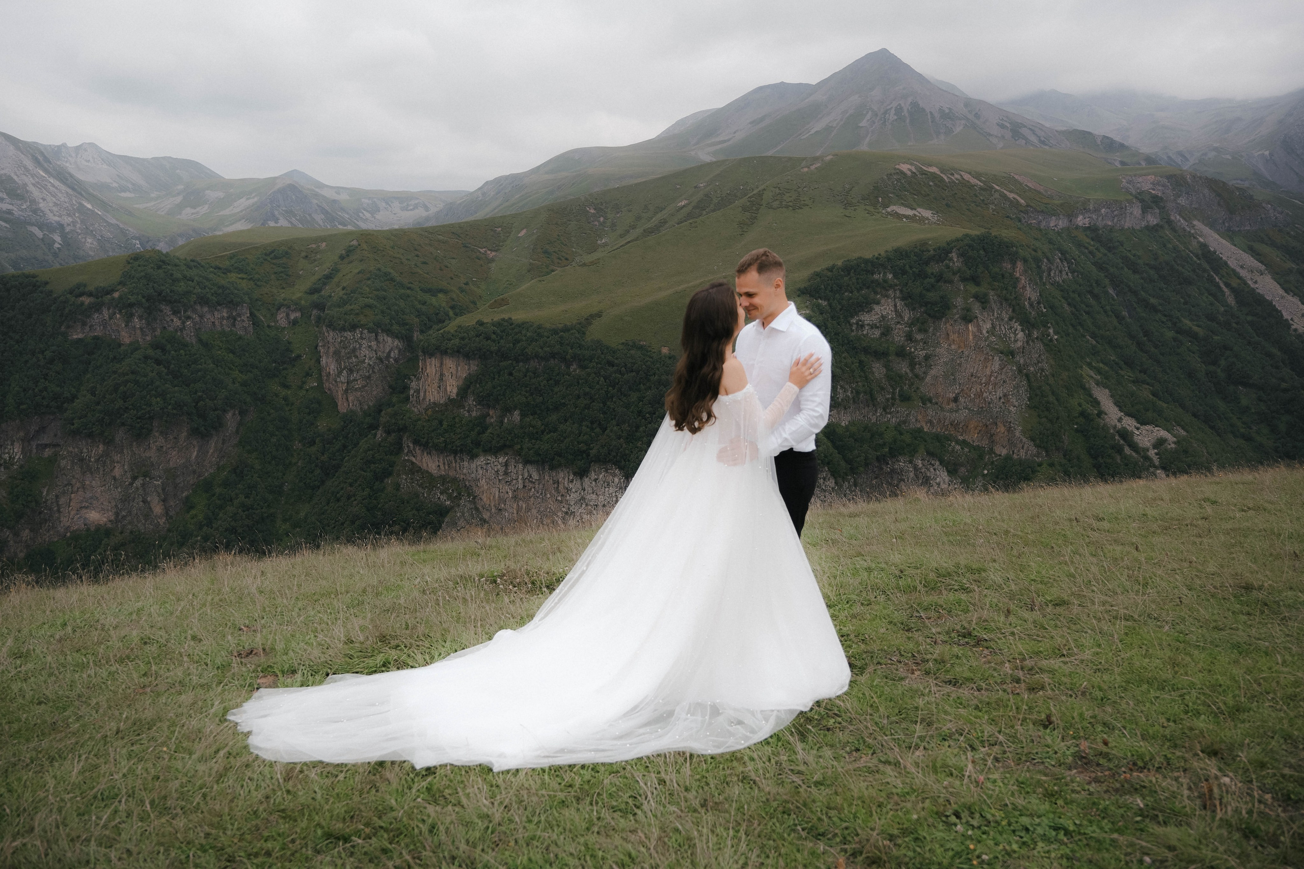 Wedding. Фотограф в горах Грузии | Казбеги и Гудаури
