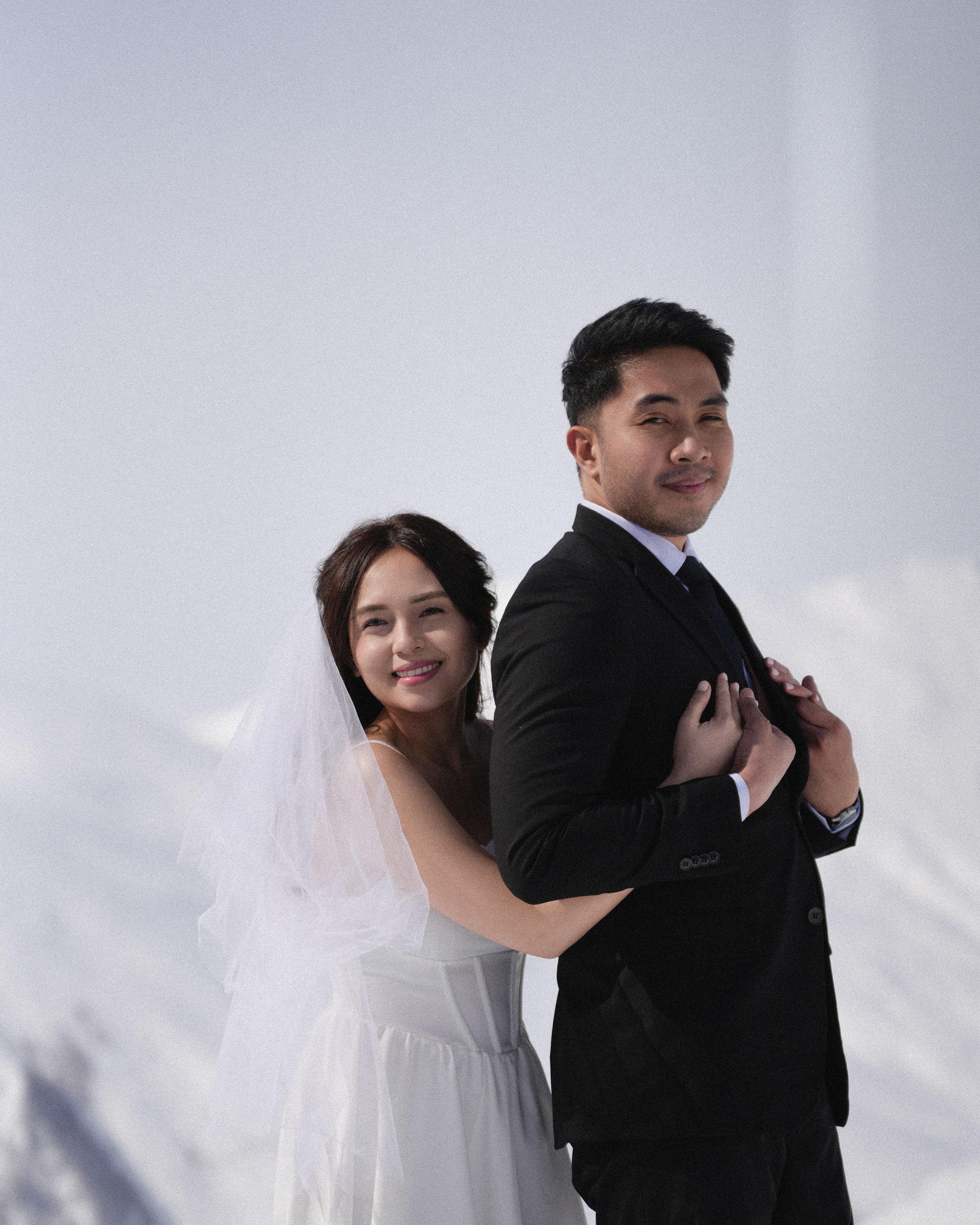 Romantic pre-wedding photoshoot in snowy Gudauri mountains